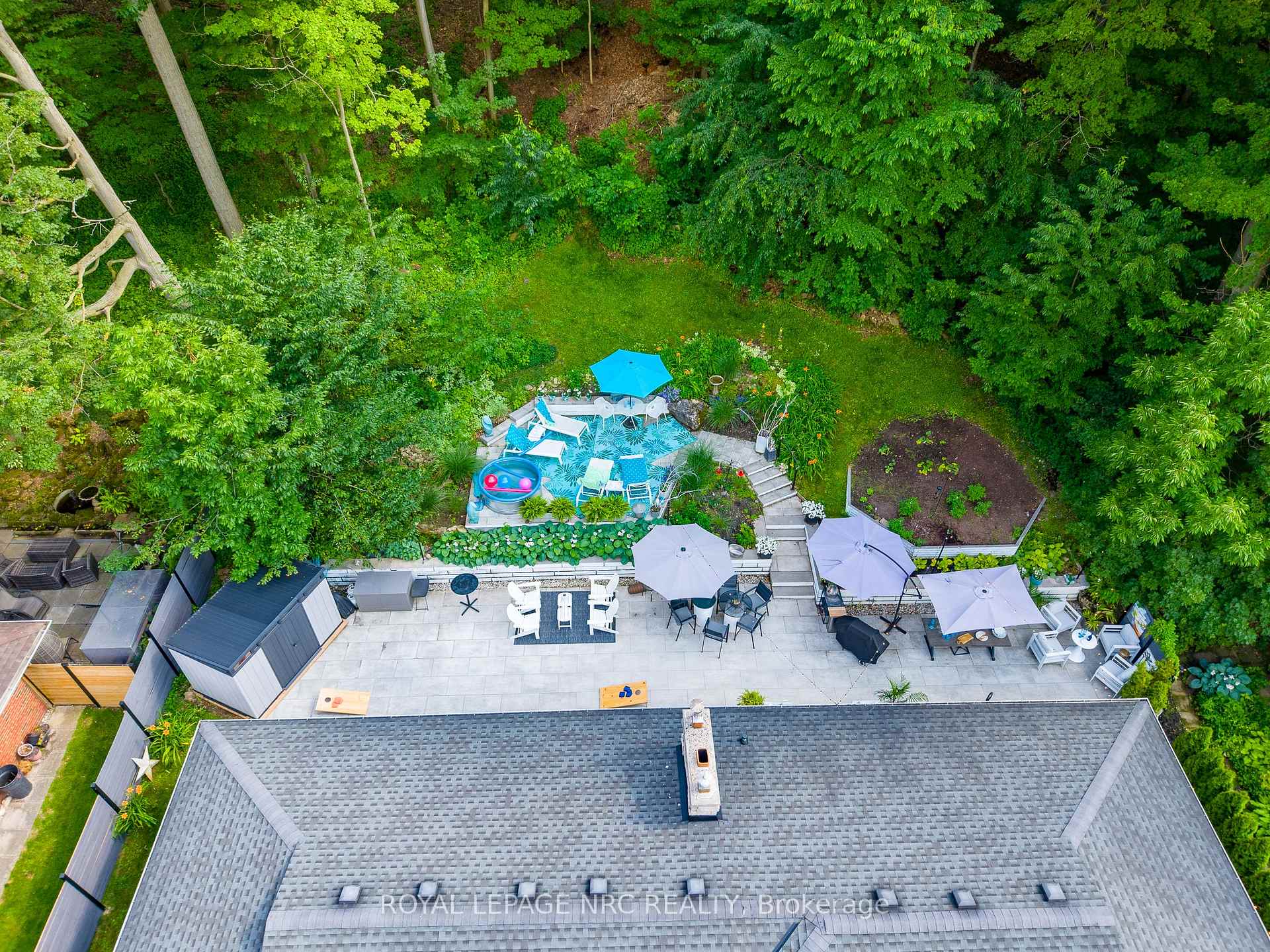 Photo 46 of 180 Woodside Drive, St. Catharines, Glendale/Glenridge — HOMEH