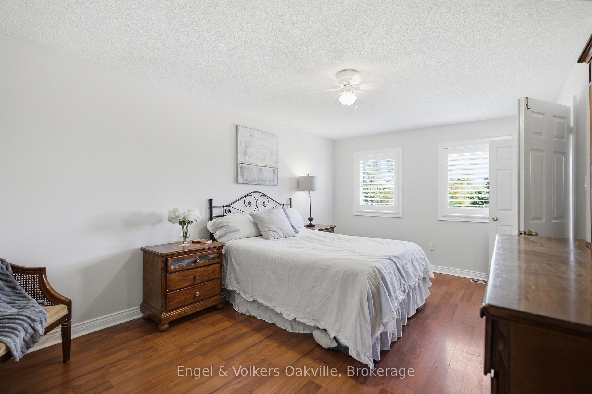 Photo 20 of 1245 Creekside Drive, Oakville, Wedgewood Creek — HOMEH