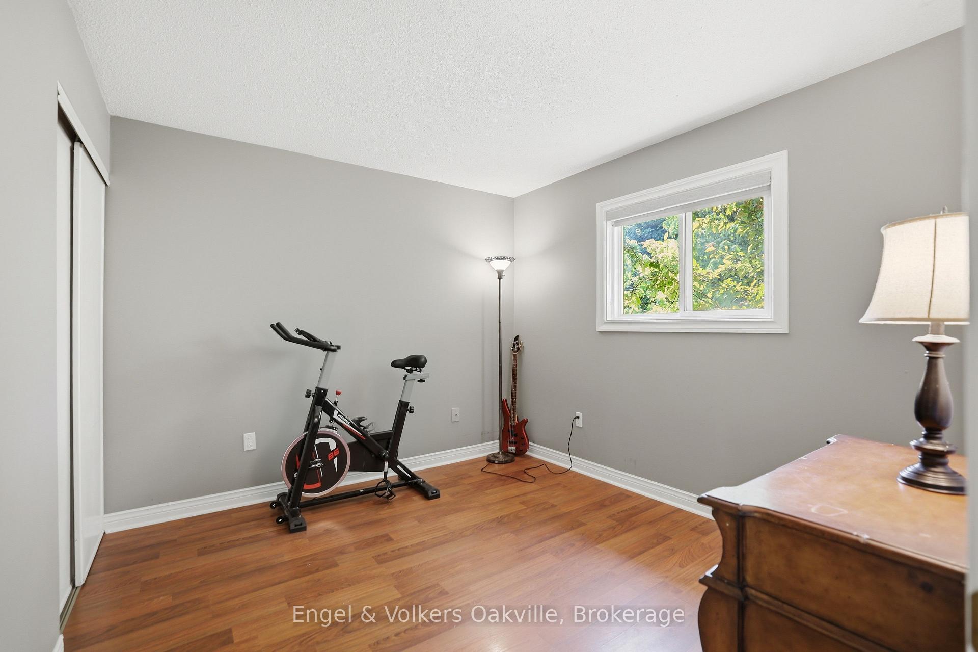 Photo 26 of 1245 Creekside Drive, Oakville, Wedgewood Creek — HOMEH