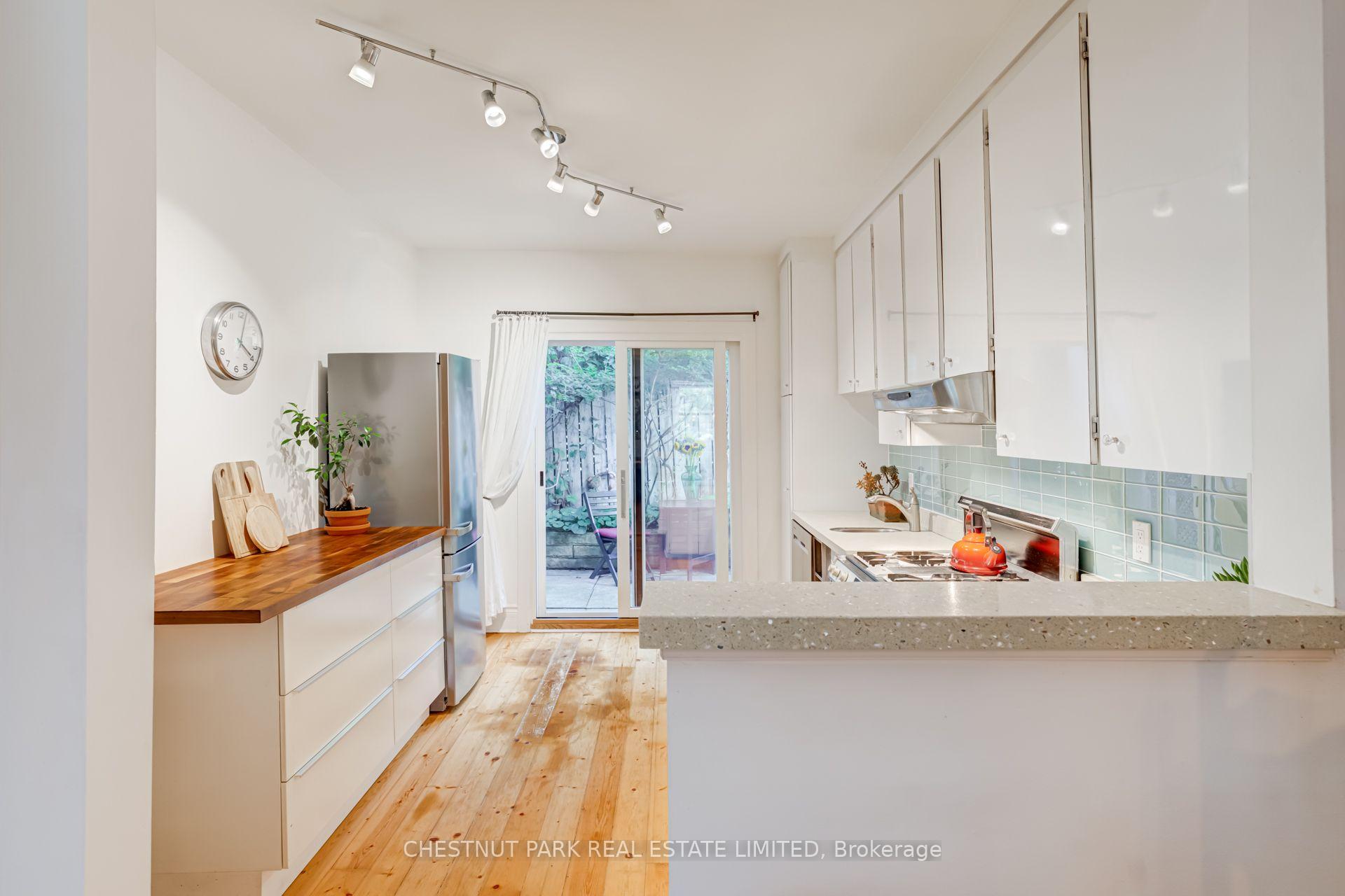 Photo 19 of 10 Sackville Place, Toronto, Cabbagetown-South St. James Town — HOMEH