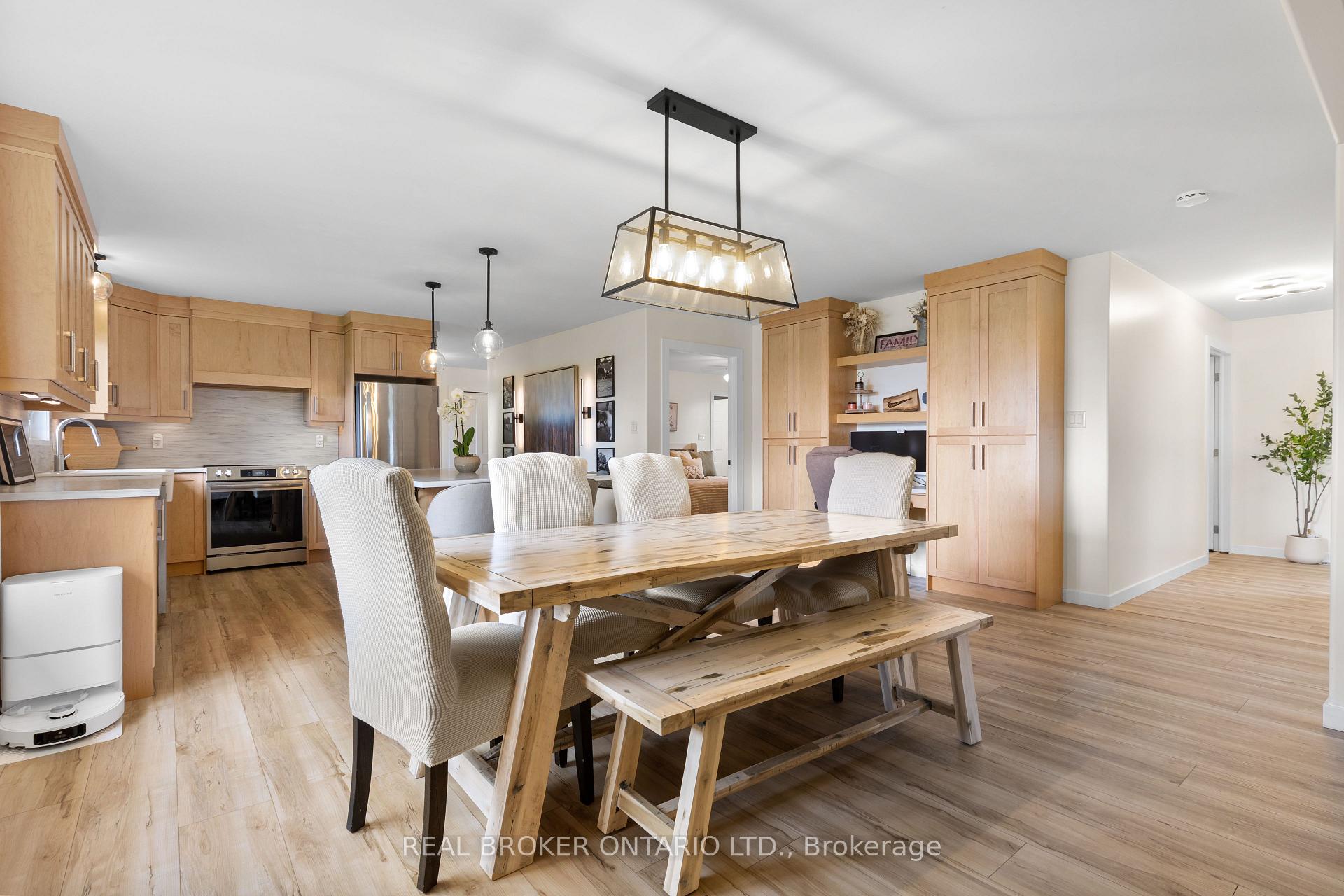 Photo 16 of 121 Snowdons Road, North Grenville, North Grenville Twp (Kemptville South) — HOMEH