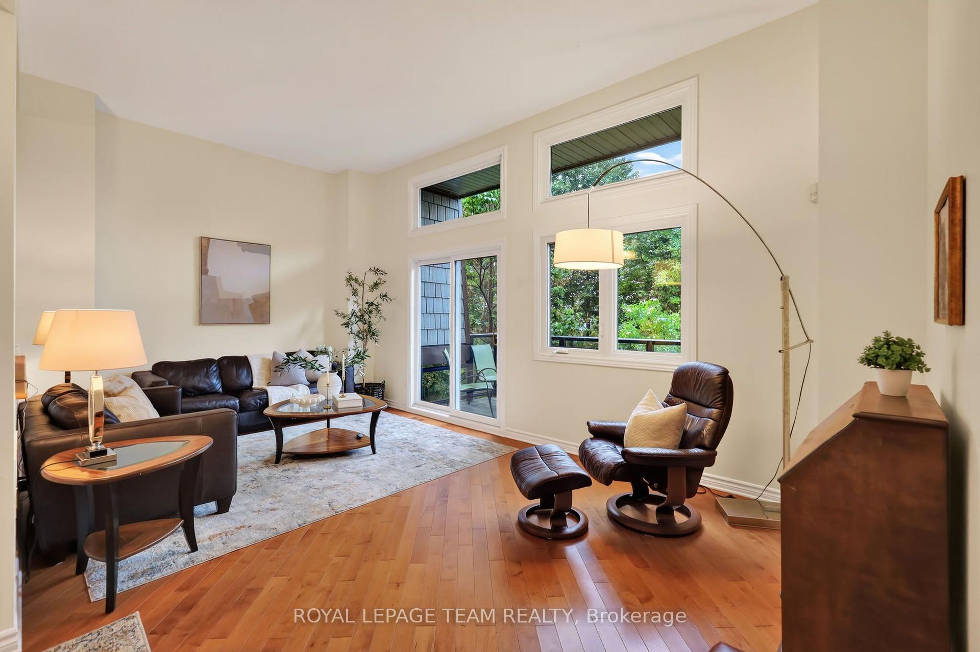 Photo 5 of Unit 30, 655 Richmond Road, Ottawa, Woodroffe — HOMEH