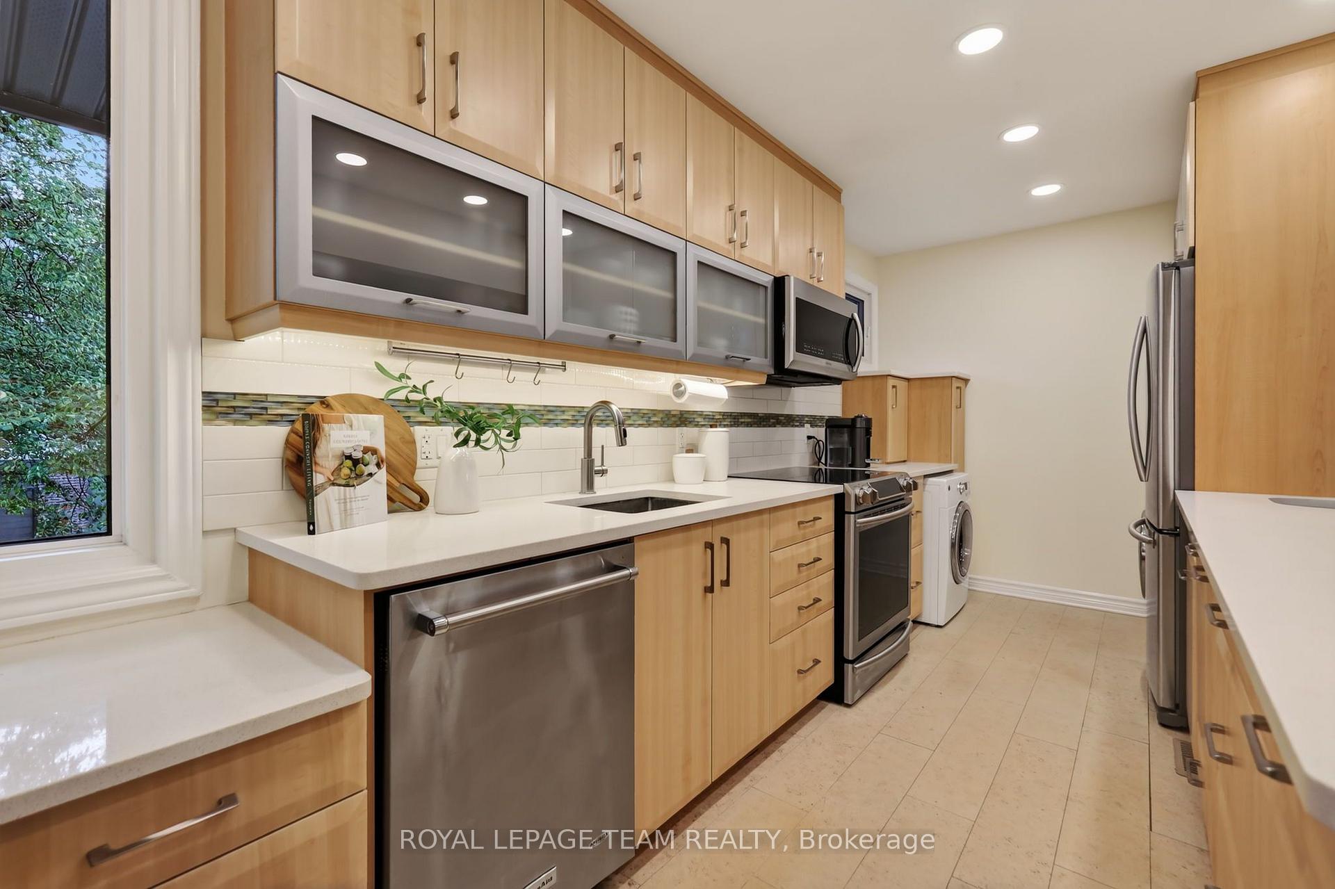 Photo 14 of Unit 30, 655 Richmond Road, Ottawa, Woodroffe — HOMEH