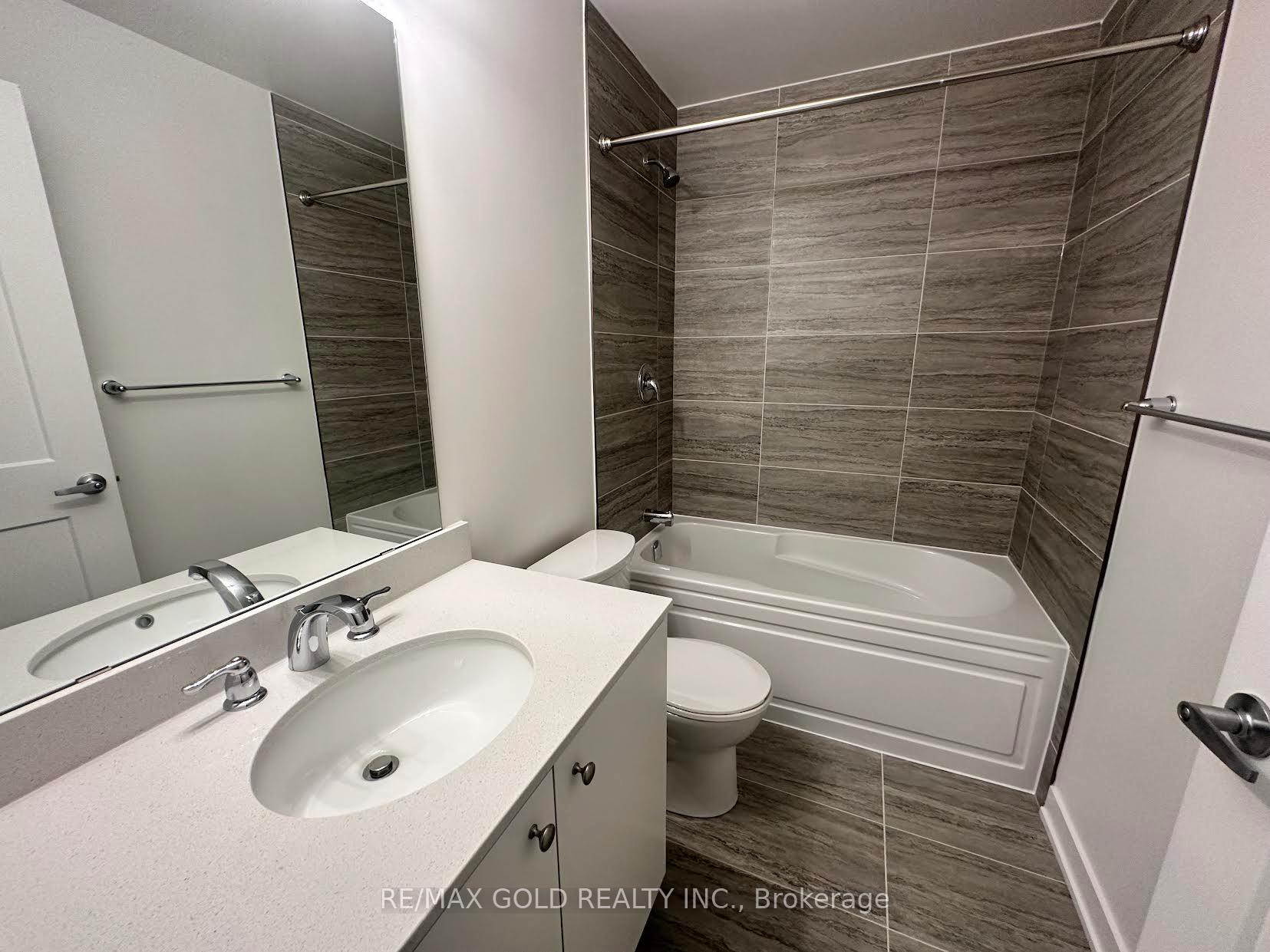 Photo 13 of Unit 501, 312 erb Street, Waterloo, Maple Hills — HOMEH