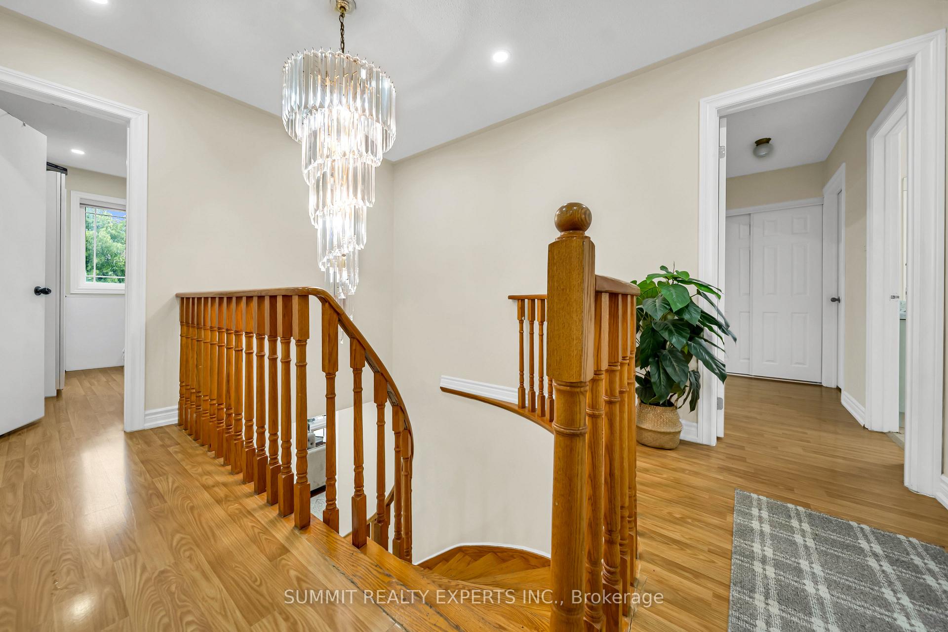 Photo 25 of 29 Coronation Circle, Brampton, Heart Lake West — HOMEH