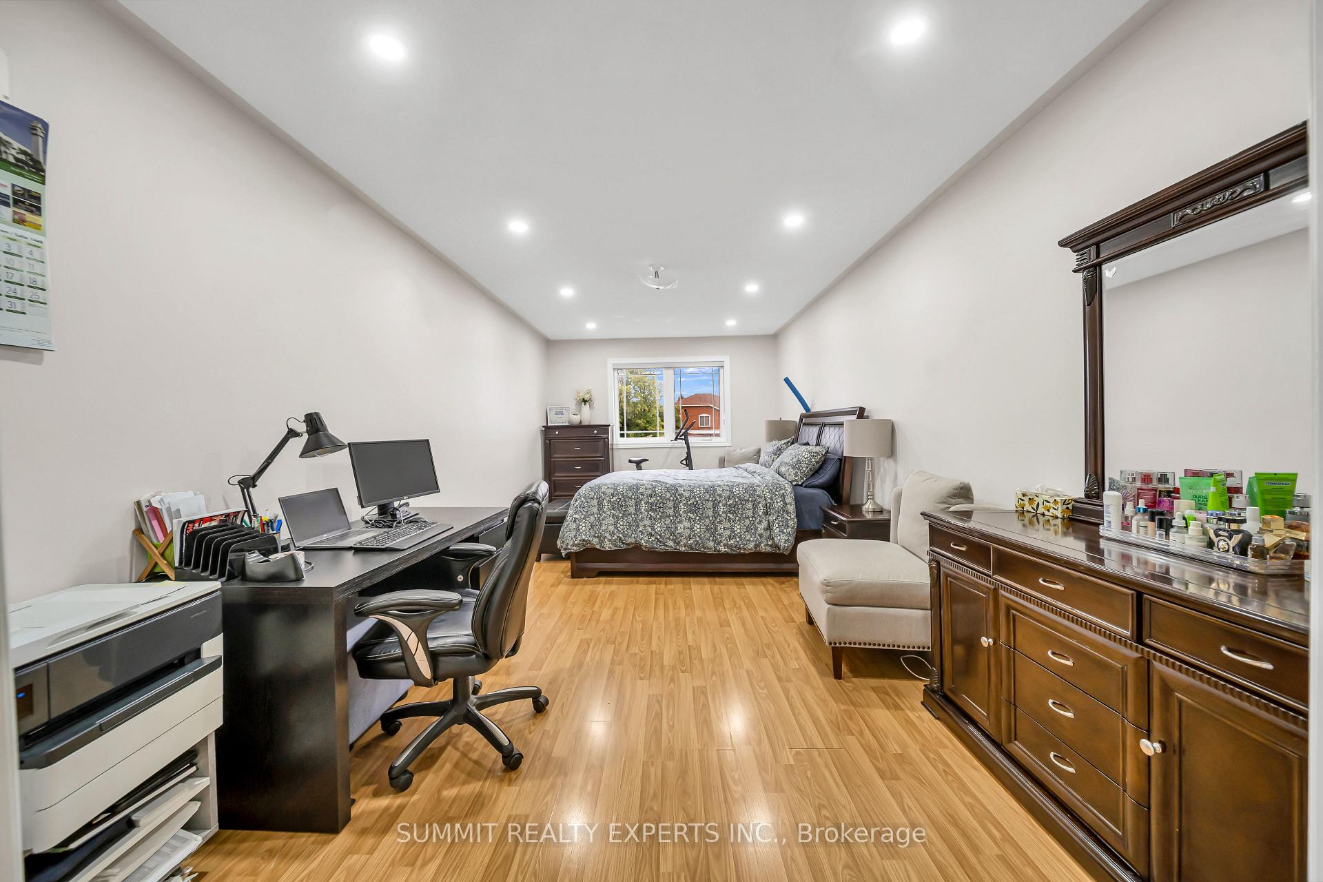 Photo 37 of 29 Coronation Circle, Brampton, Heart Lake West — HOMEH