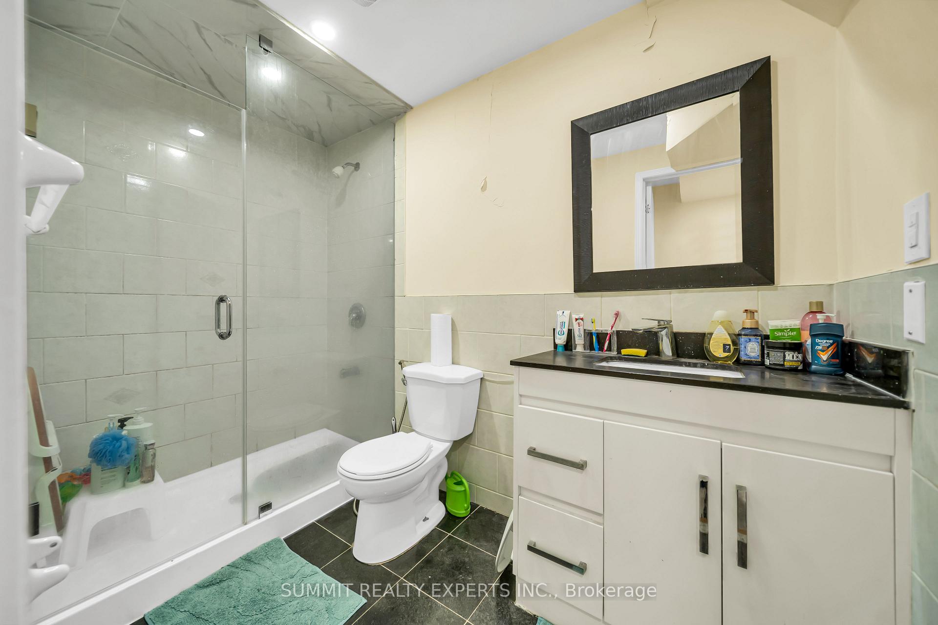 Photo 40 of 29 Coronation Circle, Brampton, Heart Lake West — HOMEH