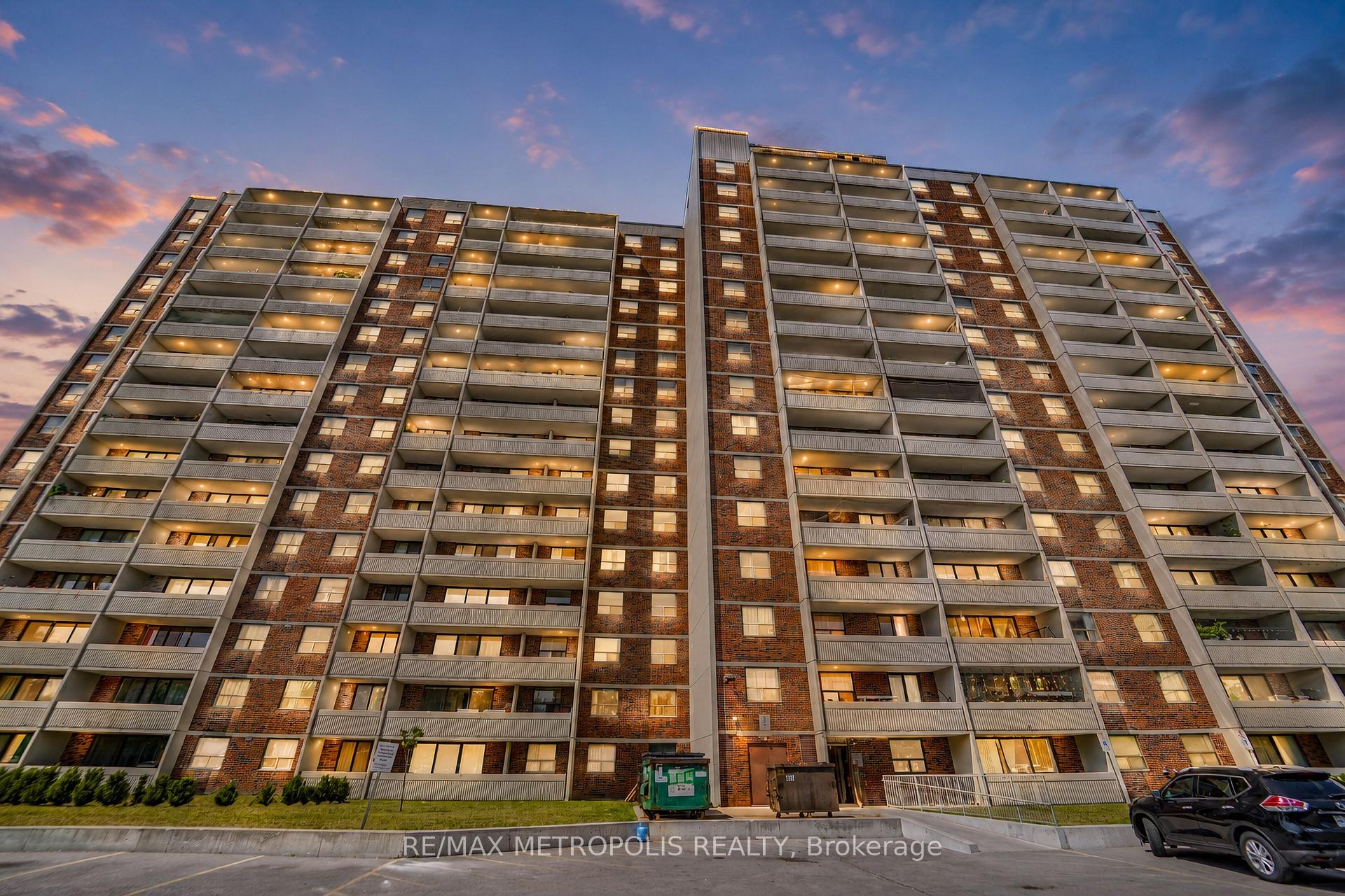 Photo 2 of Unit 407, 301 Prudential Drive, Scarborough, Dorset Park — HOMEH