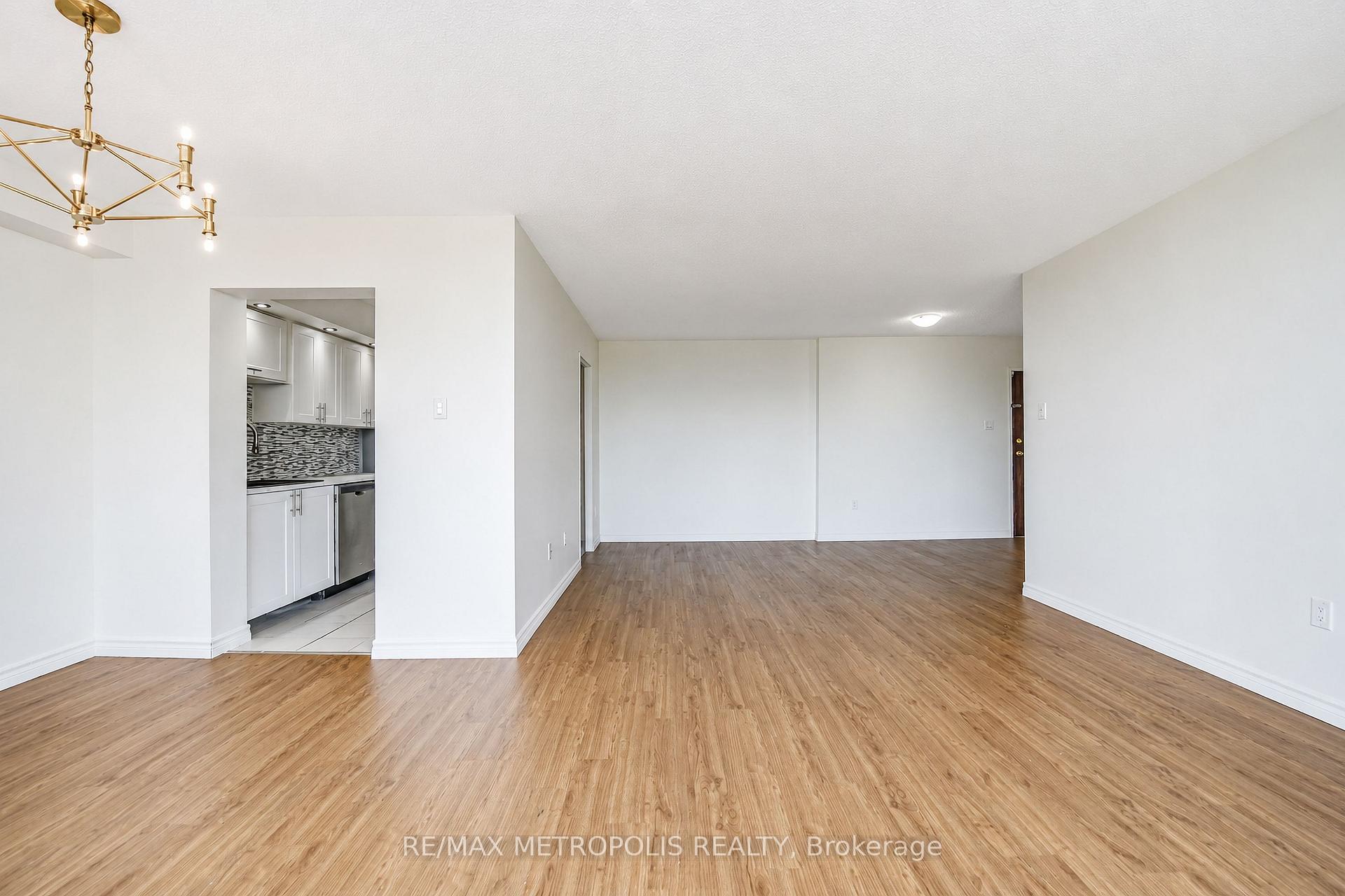 Photo 11 of Unit 407, 301 Prudential Drive, Scarborough, Dorset Park — HOMEH