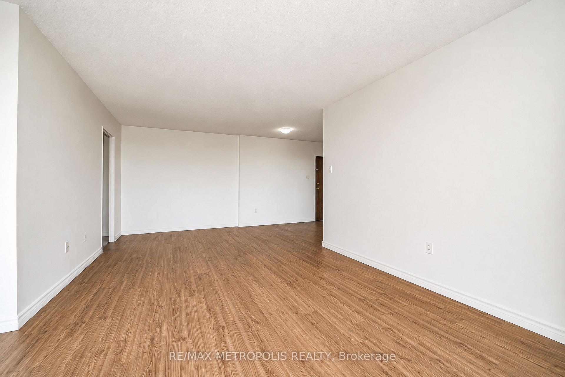 Photo 13 of Unit 407, 301 Prudential Drive, Scarborough, Dorset Park — HOMEH