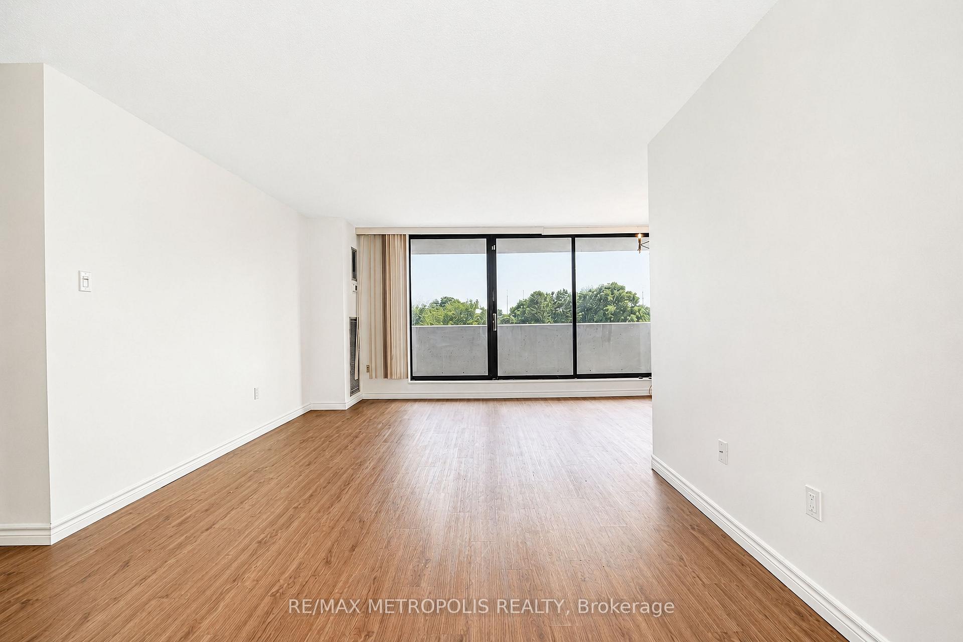 Photo 14 of Unit 407, 301 Prudential Drive, Scarborough, Dorset Park — HOMEH