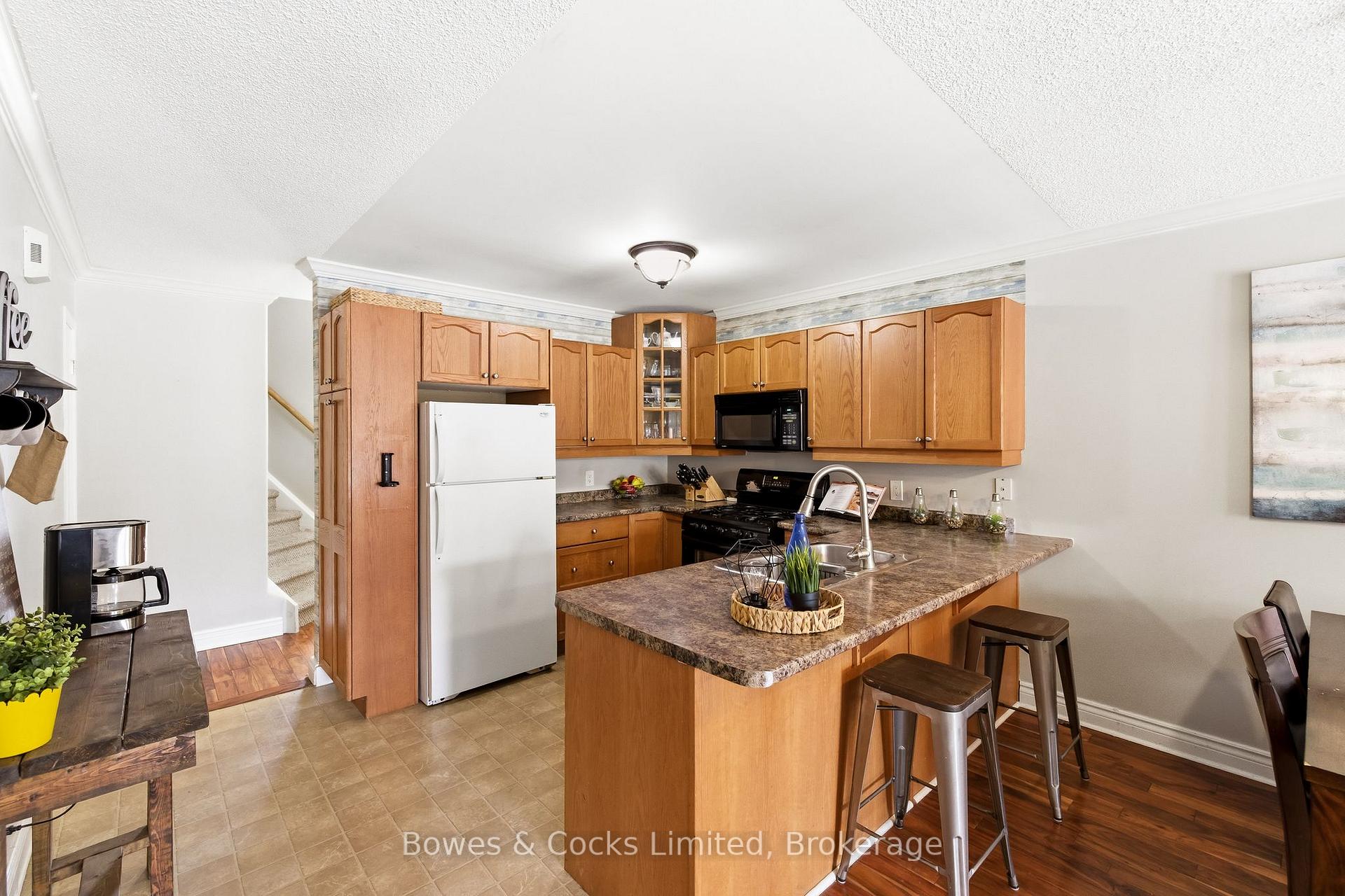 Photo 15 of 347 Middlefield Road, Peterborough, Ashburnham Ward 4 — HOMEH