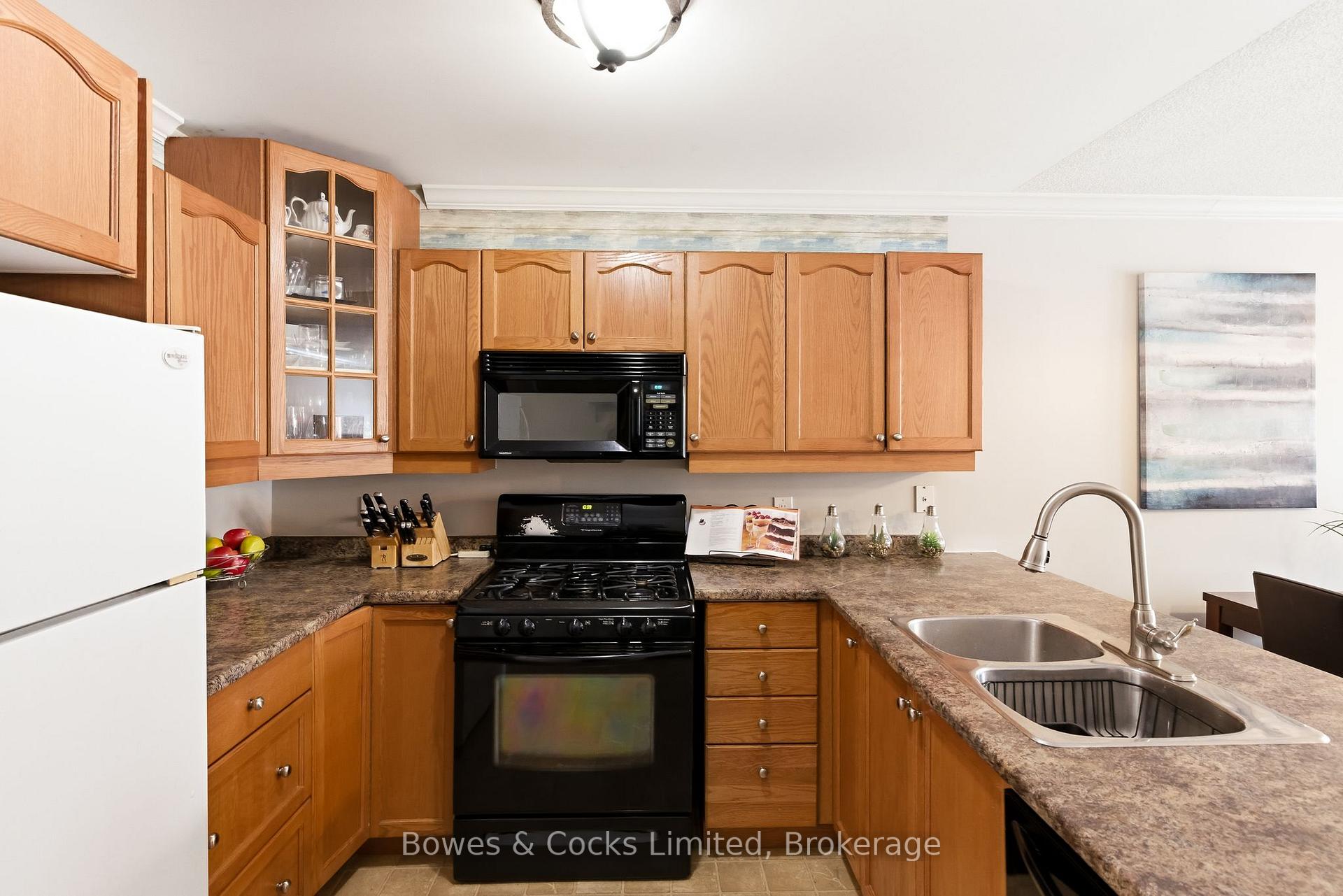 Photo 16 of 347 Middlefield Road, Peterborough, Ashburnham Ward 4 — HOMEH