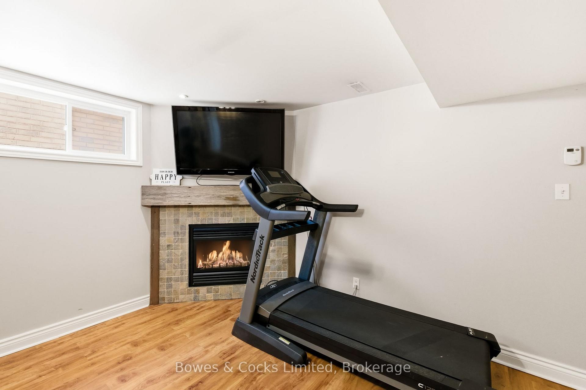 Photo 29 of 347 Middlefield Road, Peterborough, Ashburnham Ward 4 — HOMEH