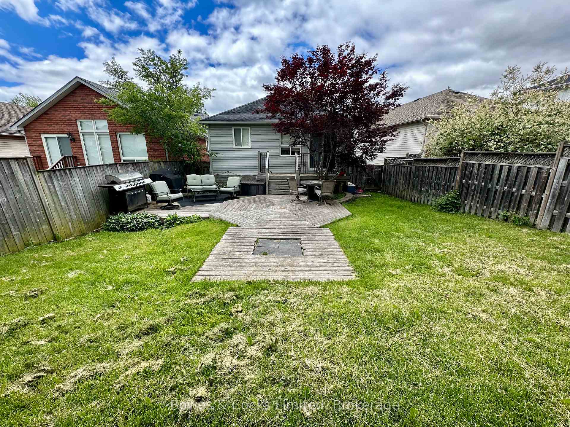 Photo 42 of 347 Middlefield Road, Peterborough, Ashburnham Ward 4 — HOMEH