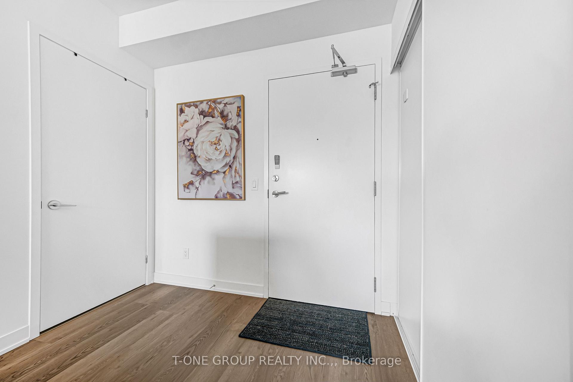 Photo 29 of Unit 313, 6 David Eyer Road, Richmond Hill, Rural Richmond Hill — HOMEH