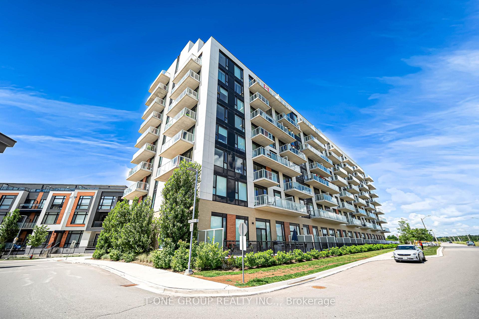 Photo 36 of Unit 313, 6 David Eyer Road, Richmond Hill, Rural Richmond Hill — HOMEH