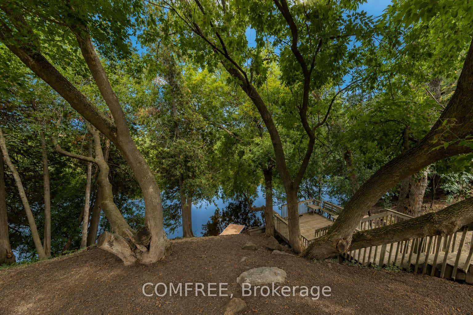 Photo 10 of 19 Maric Trail, North Grenville, Kemptville — HOMEH