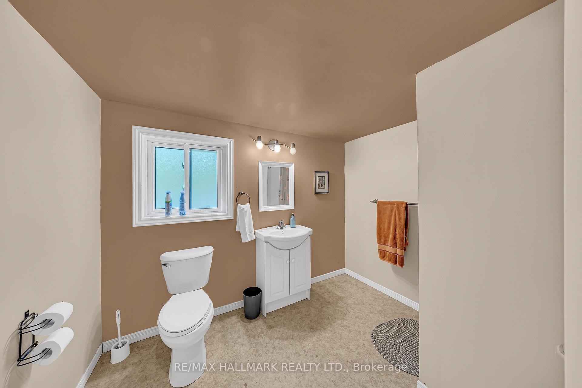 Photo 23 of 195 Weldon Drive, Kawartha Lakes, Somerville — HOMEH