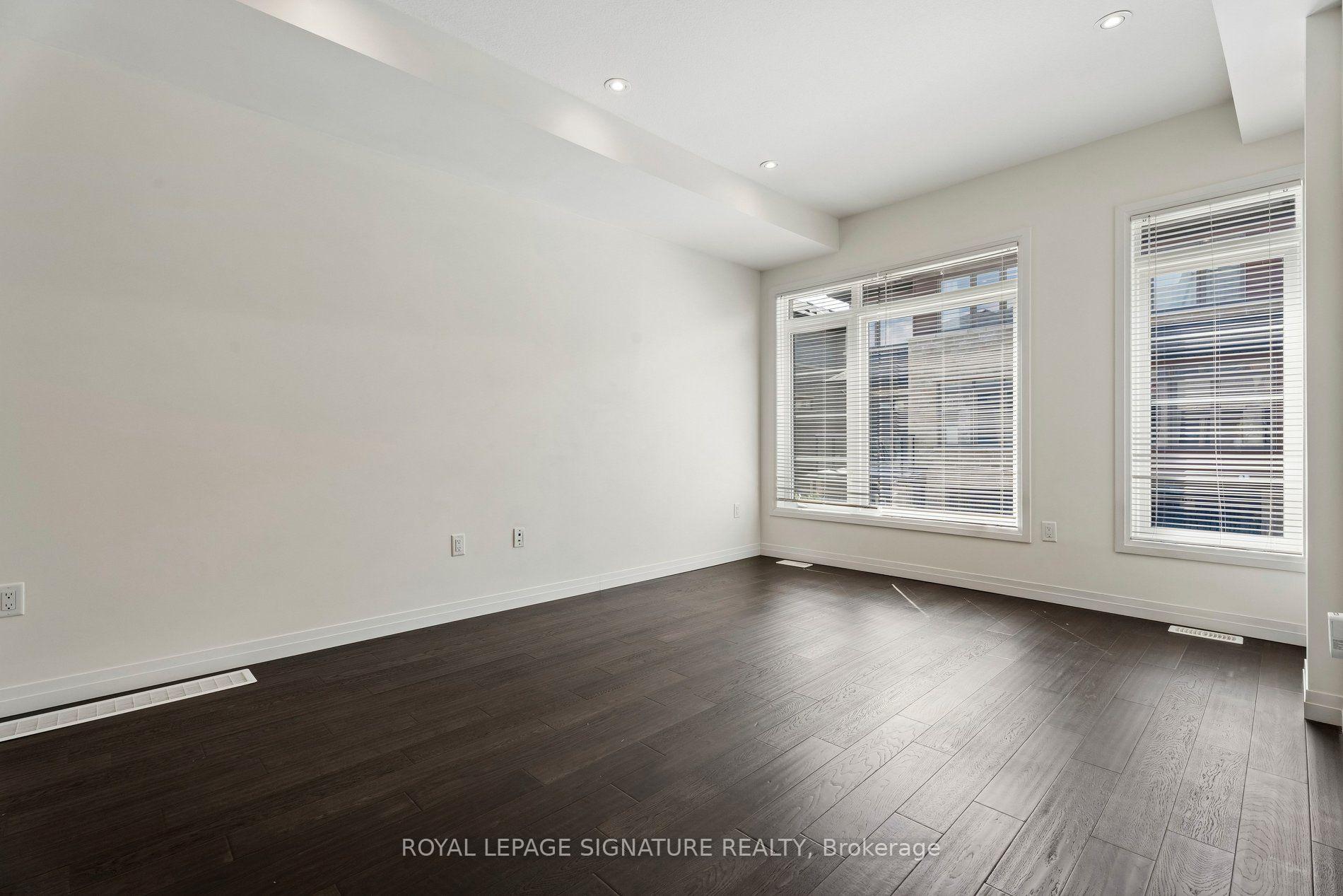 Photo 6 of Unit 112, 30 Times Square Boulevard, Hamilton, Stoney Creek Mountain — HOMEH