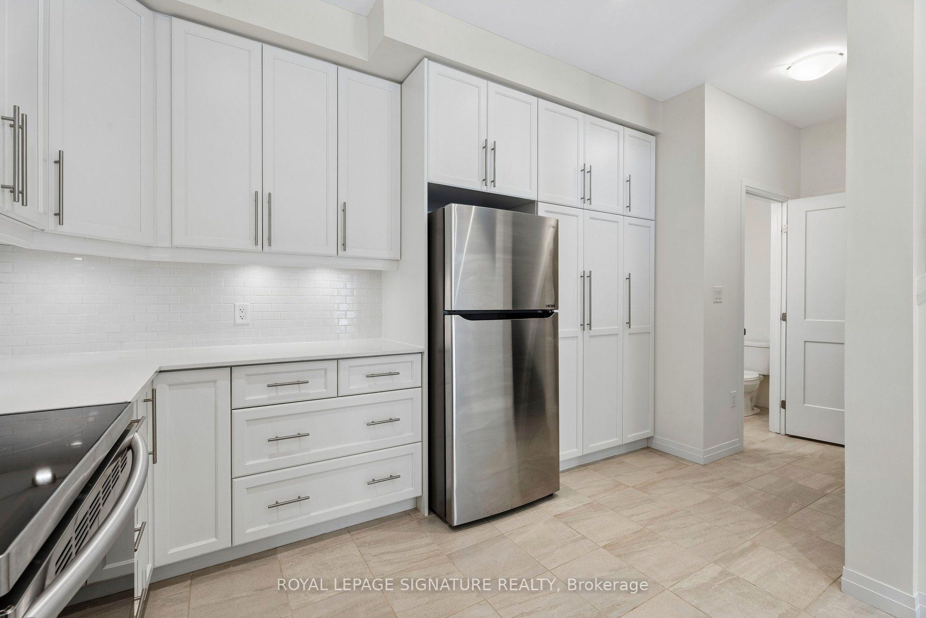 Photo 14 of Unit 112, 30 Times Square Boulevard, Hamilton, Stoney Creek Mountain — HOMEH