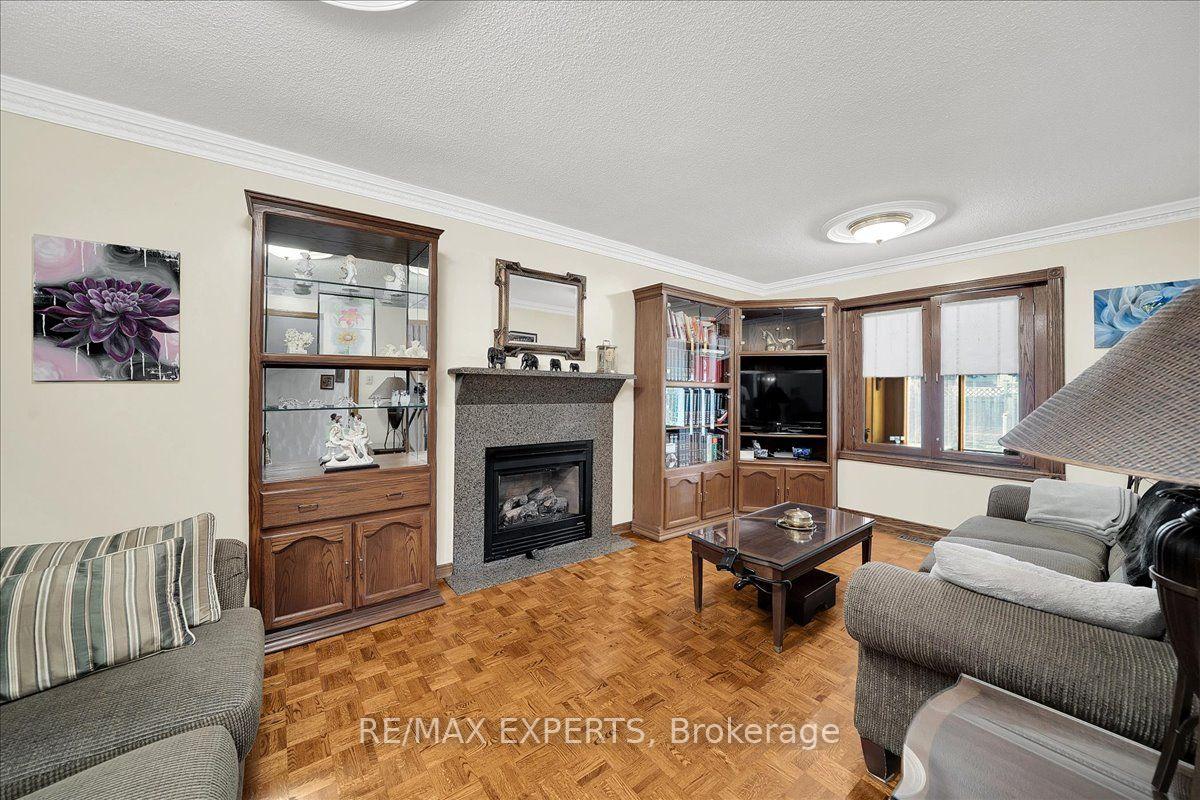 Photo 16 of 5 Jordana Drive, Markham, Middlefield — HOMEH