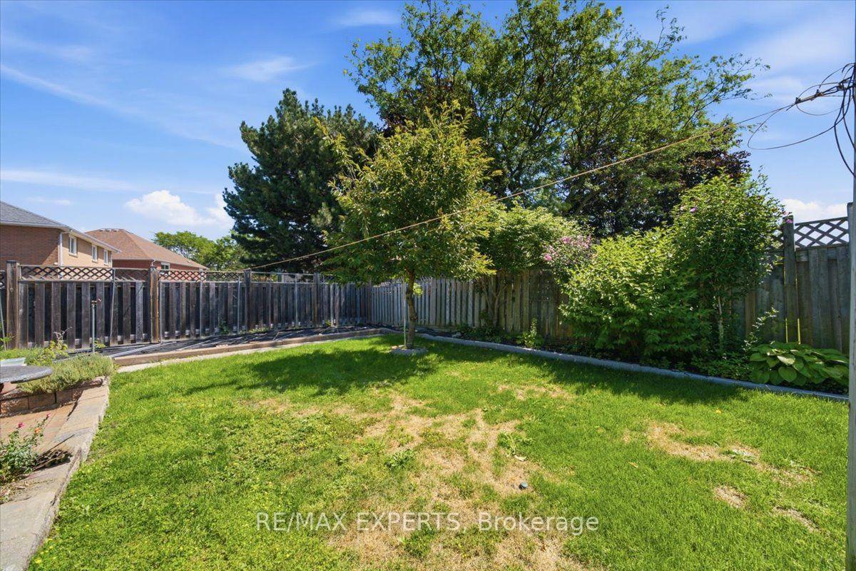 Photo 44 of 5 Jordana Drive, Markham, Middlefield — HOMEH