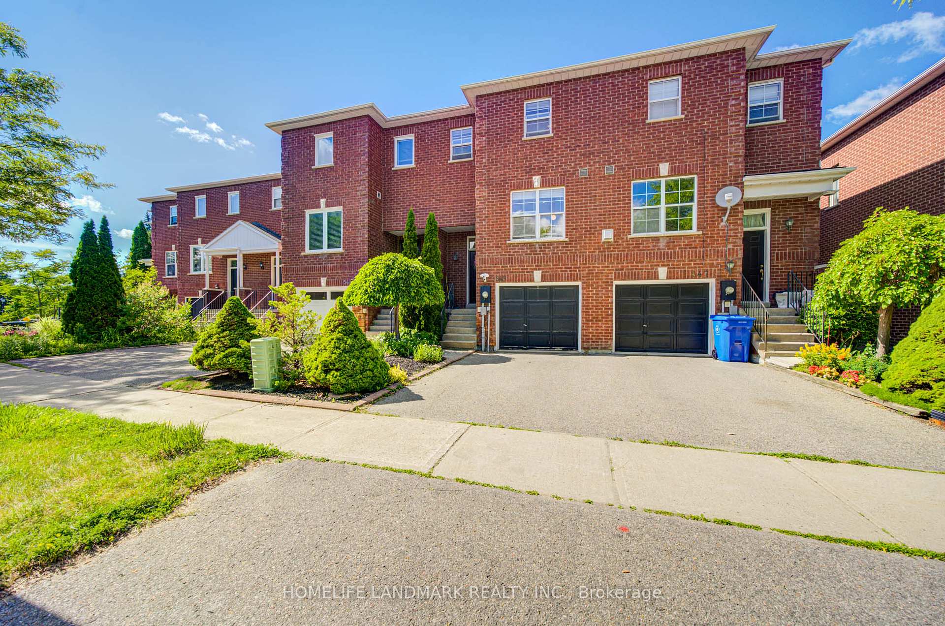 Front of 545 Bondi Avenue