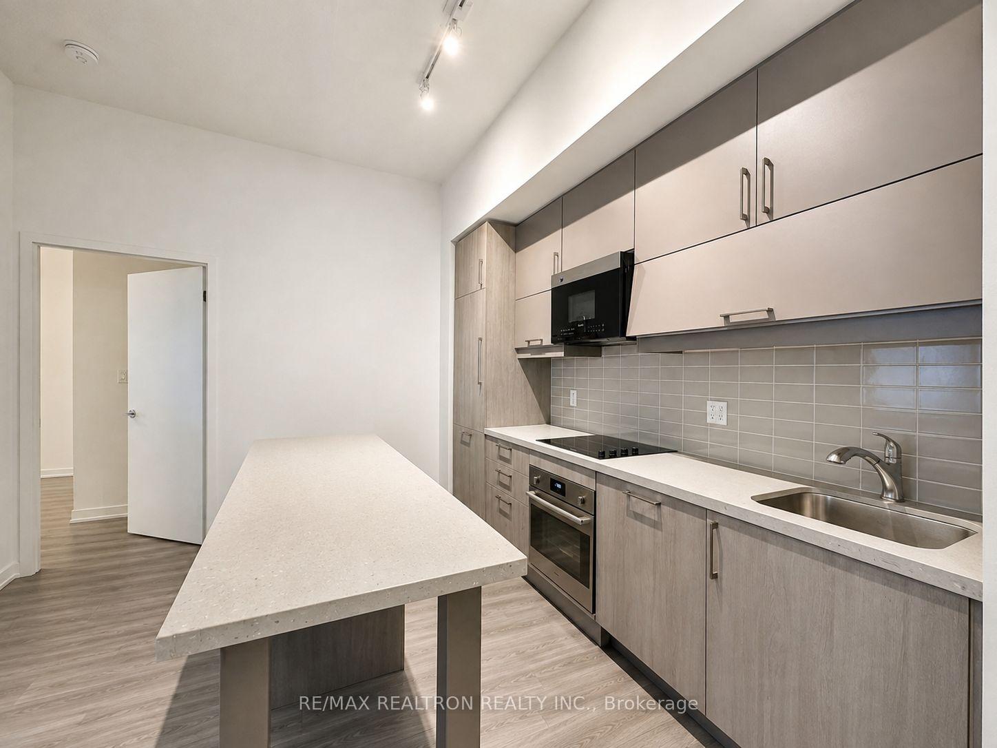 Photo 6 of Unit 1036, 8119 Birchmount Road, Markham, Unionville — HOMEH