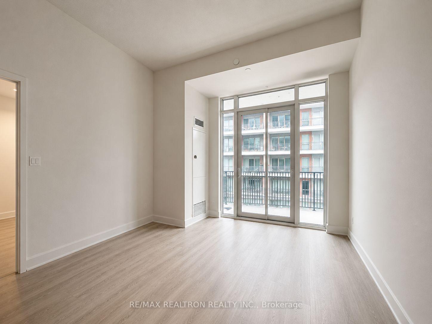 Photo 8 of Unit 1036, 8119 Birchmount Road, Markham, Unionville — HOMEH