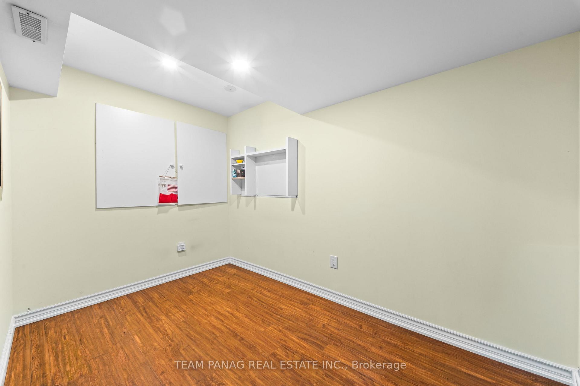 Photo 39 of 91 Campwood Crescent, Brampton, Bram East — HOMEH
