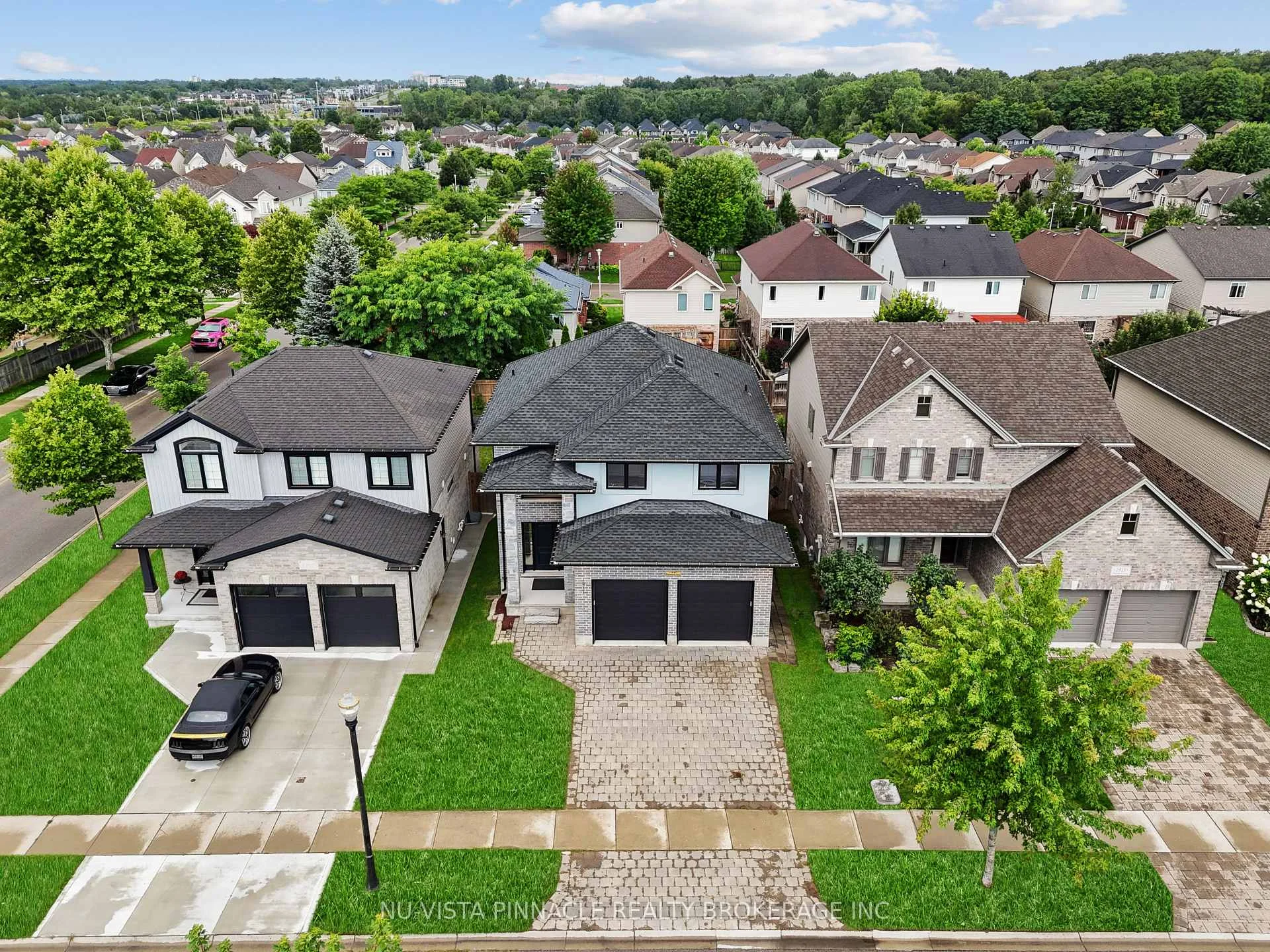 Photo 6 of 1911 Ballymote Avenue, London, North C — HOMEH