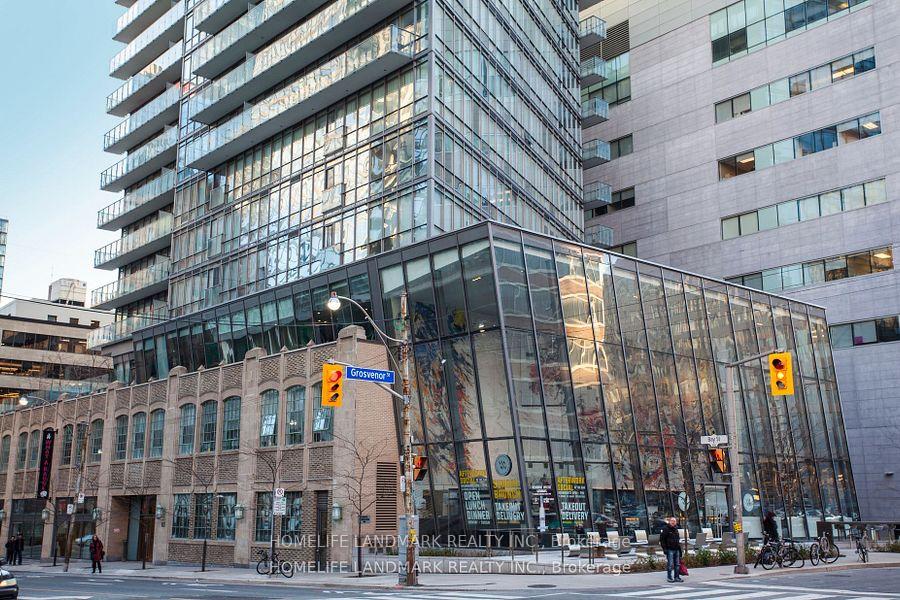 Photo 1 of Unit 4209, 832 Bay Street, Toronto, Bay Street Corridor — HOMEH