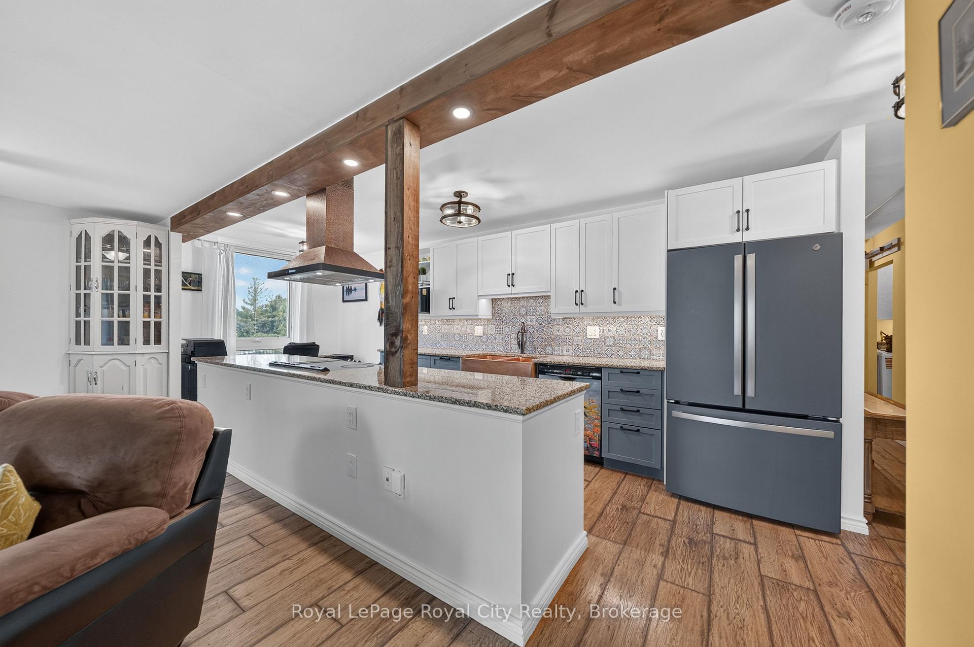 Photo 9 of Unit 206, 19 Woodlawn Road E, Guelph, Riverside Park — HOMEH