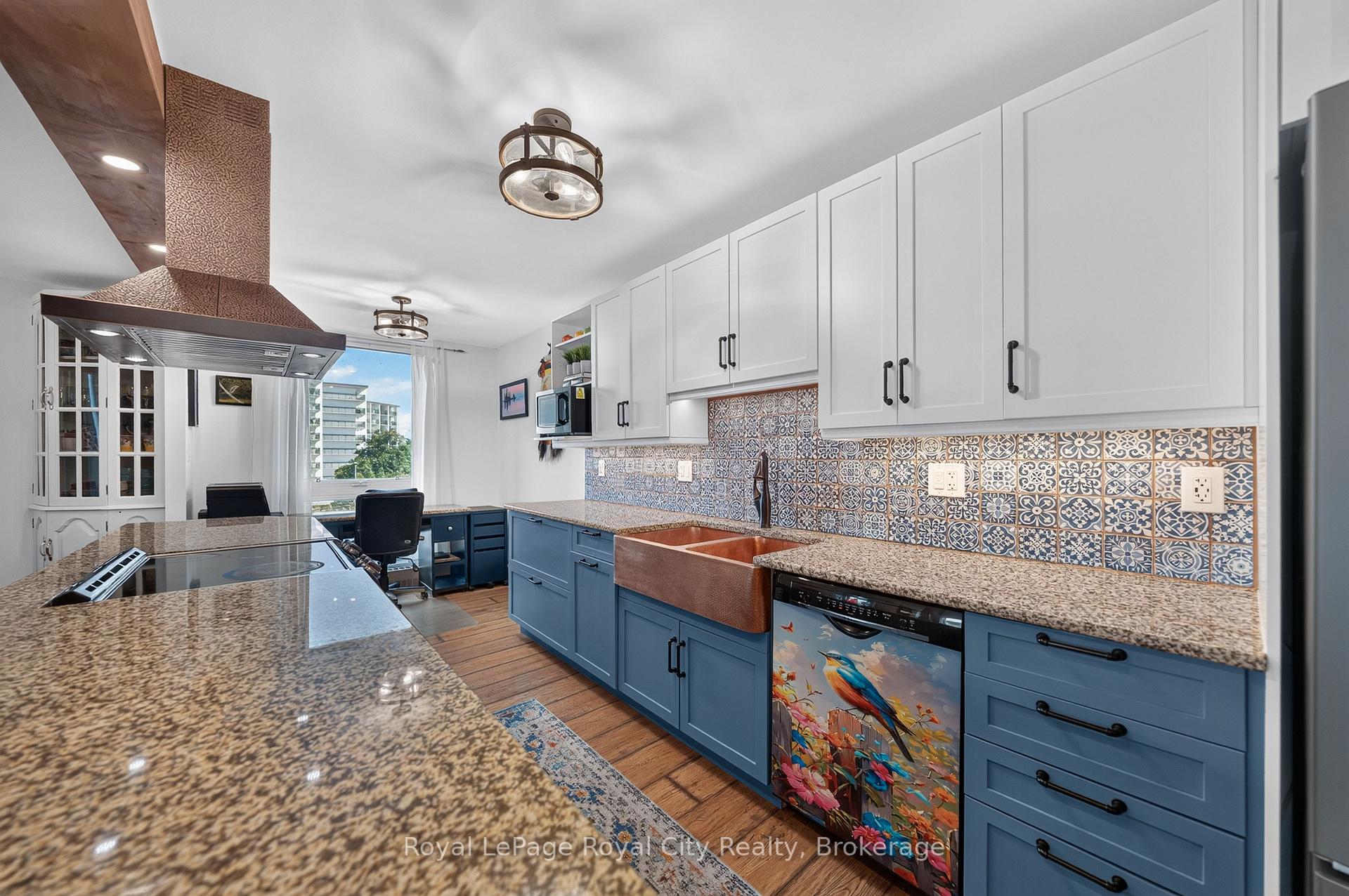 Photo 16 of Unit 206, 19 Woodlawn Road E, Guelph, Riverside Park — HOMEH