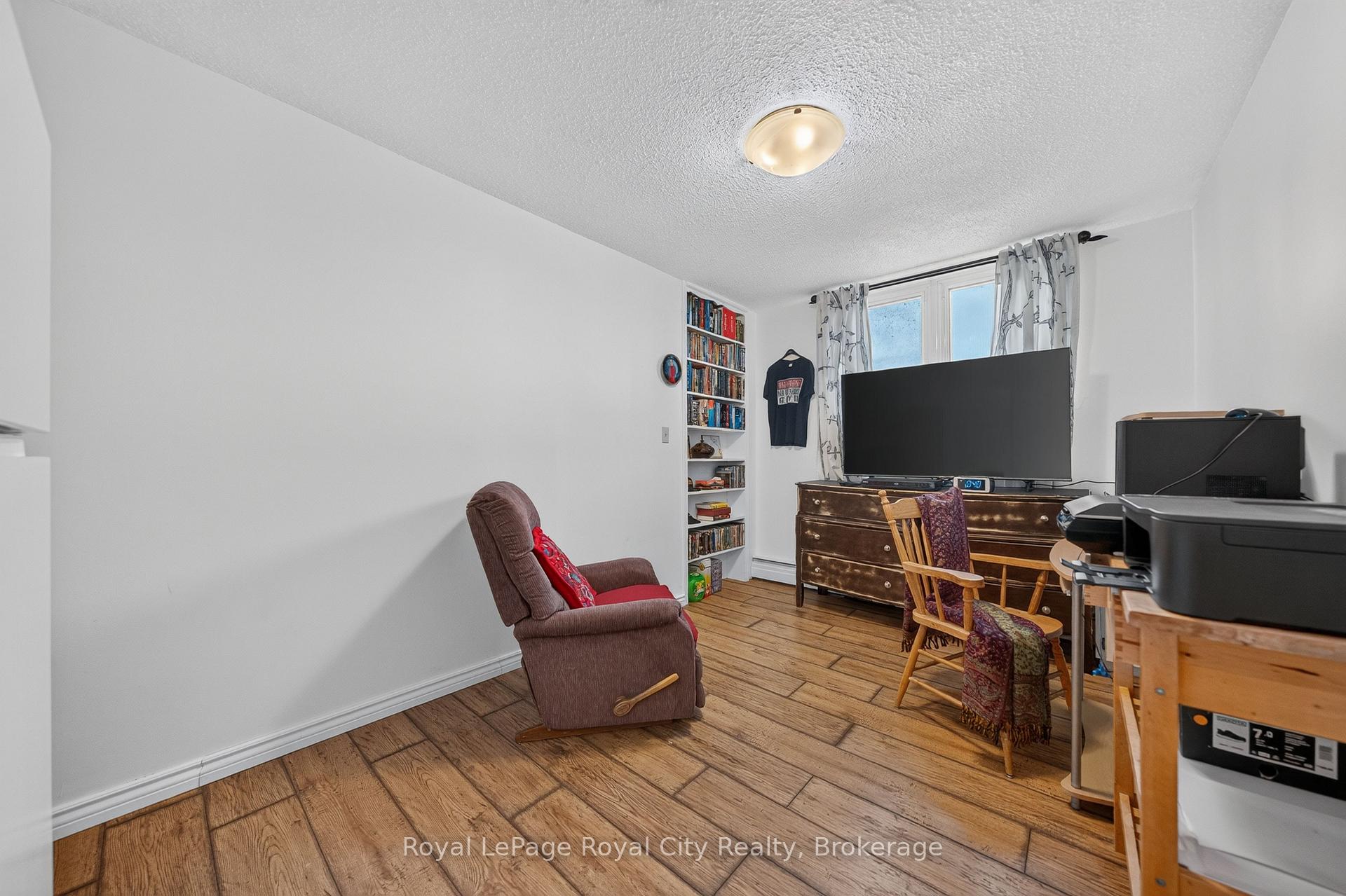 Photo 30 of Unit 206, 19 Woodlawn Road E, Guelph, Riverside Park — HOMEH