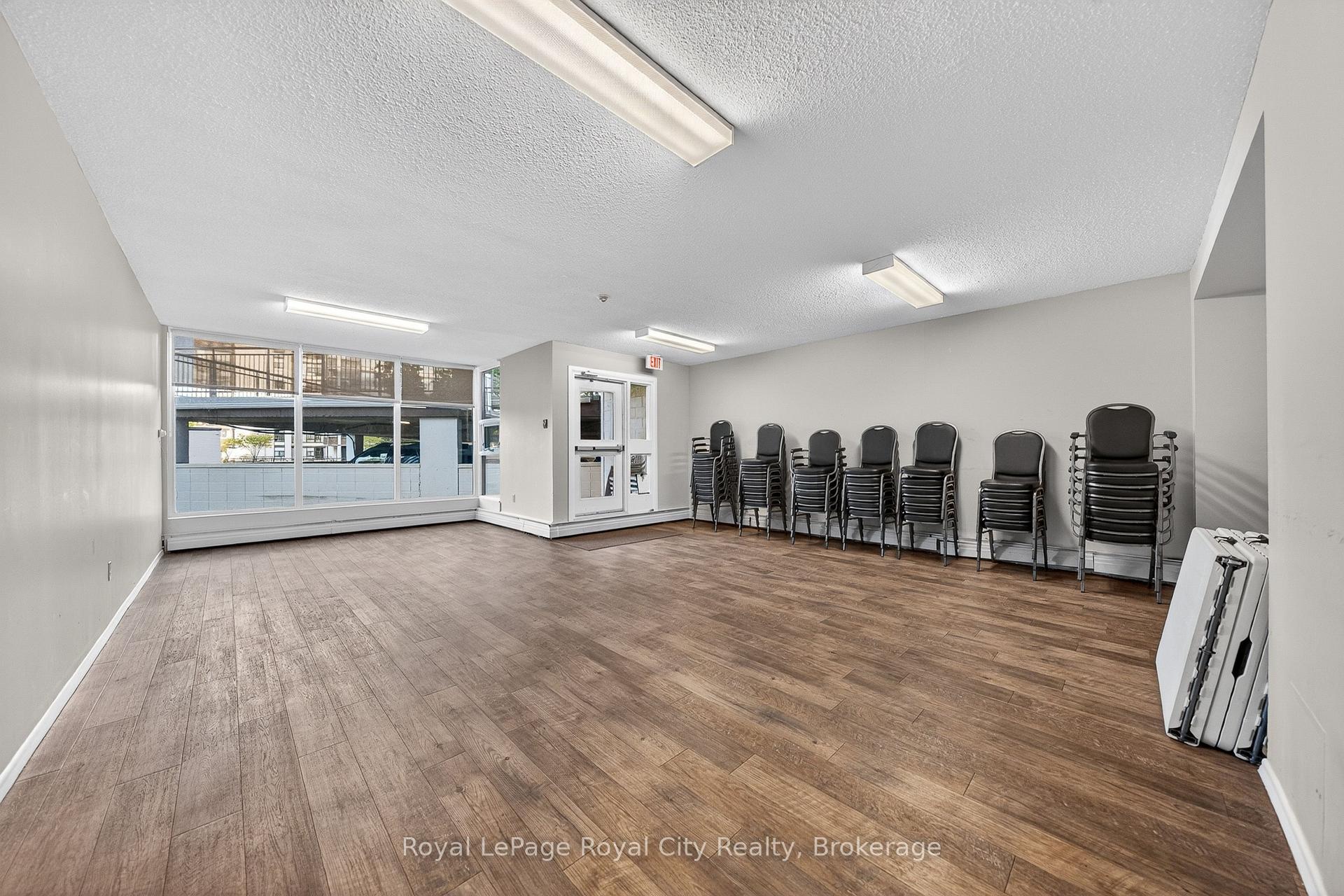 Photo 46 of Unit 206, 19 Woodlawn Road E, Guelph, Riverside Park — HOMEH