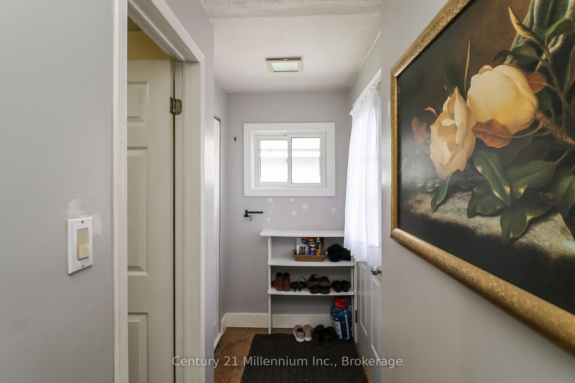 Photo 13 of 756 Quebec Street, Midland — HOMEH