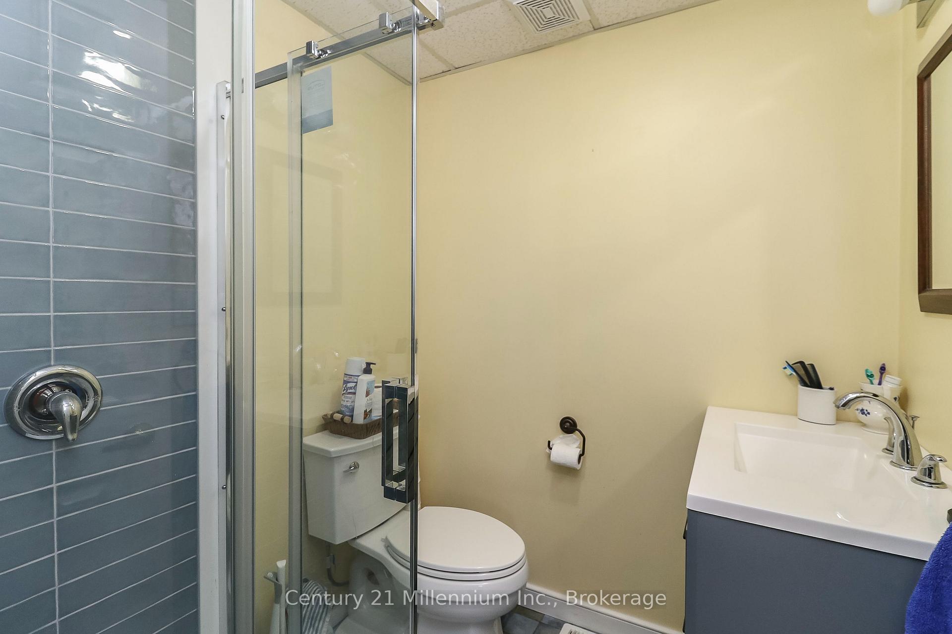 Photo 14 of 756 Quebec Street, Midland — HOMEH