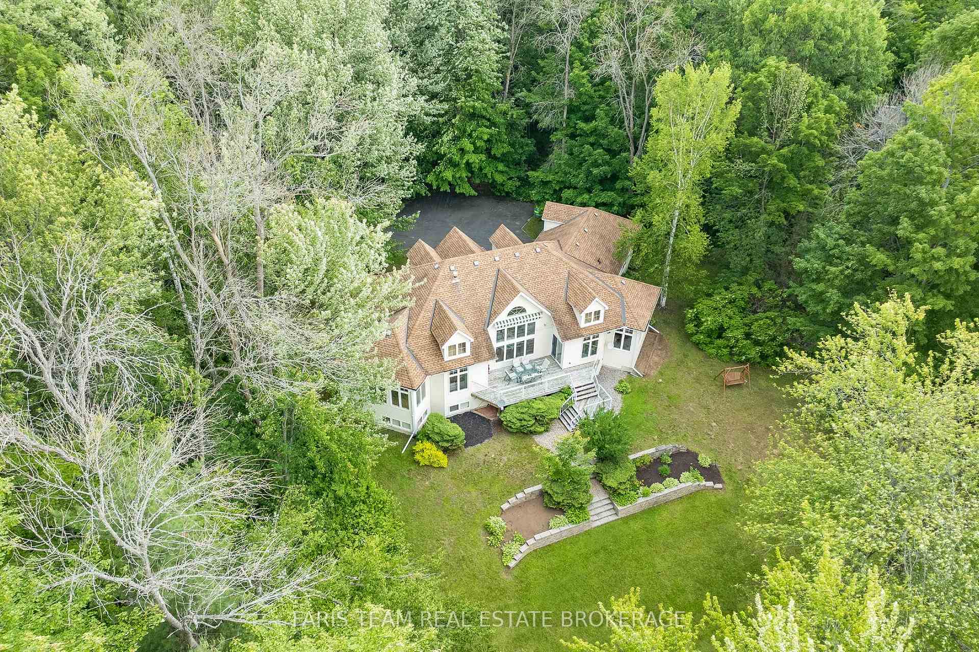 Photo 2 of 1037 Rockcastle Road, Gravenhurst, Morrison — HOMEH