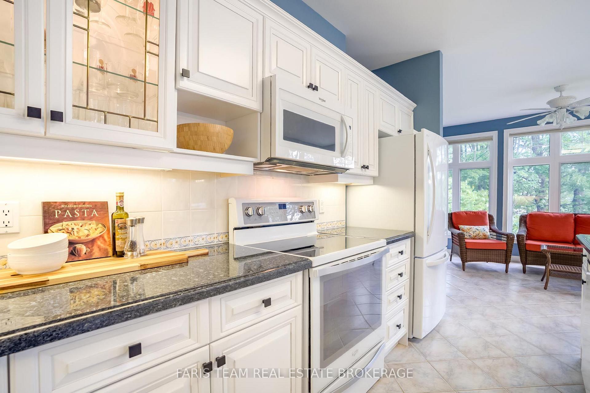 Photo 10 of 1037 Rockcastle Road, Gravenhurst, Morrison — HOMEH