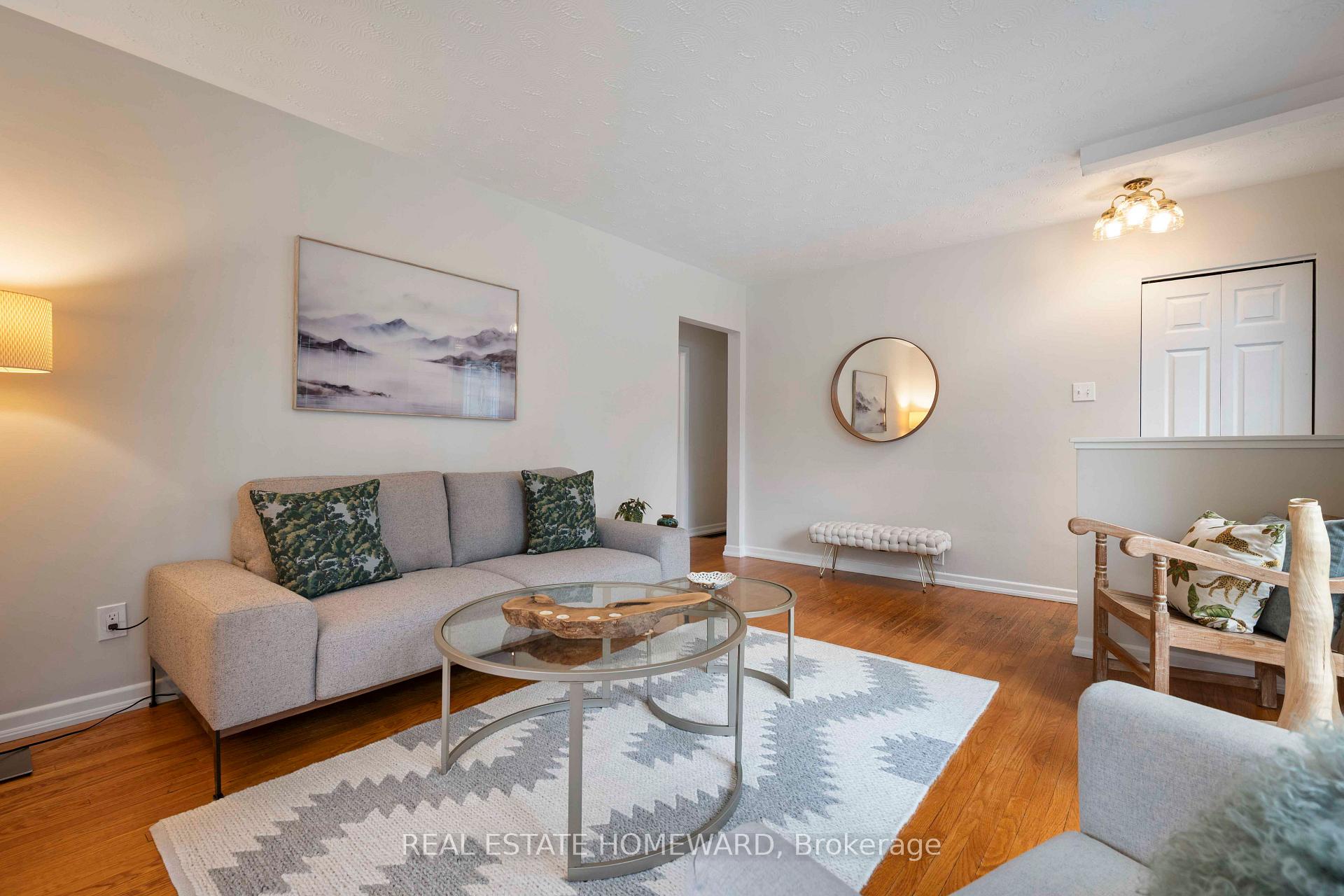 Photo 4 of 118 Zaph Avenue, Scarborough, Highland Creek — HOMEH