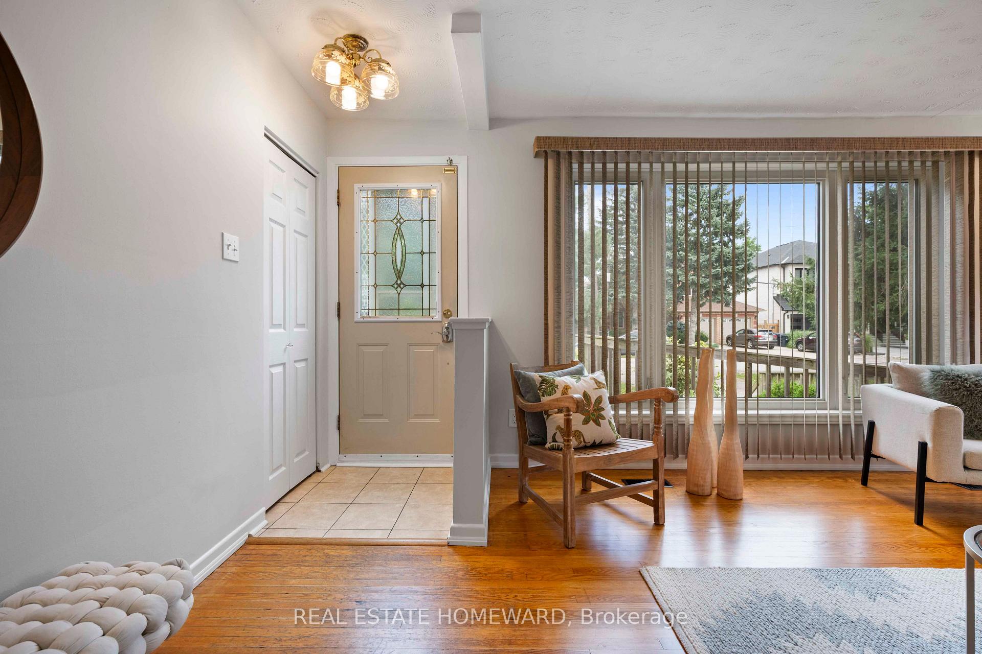 Photo 6 of 118 Zaph Avenue, Scarborough, Highland Creek — HOMEH