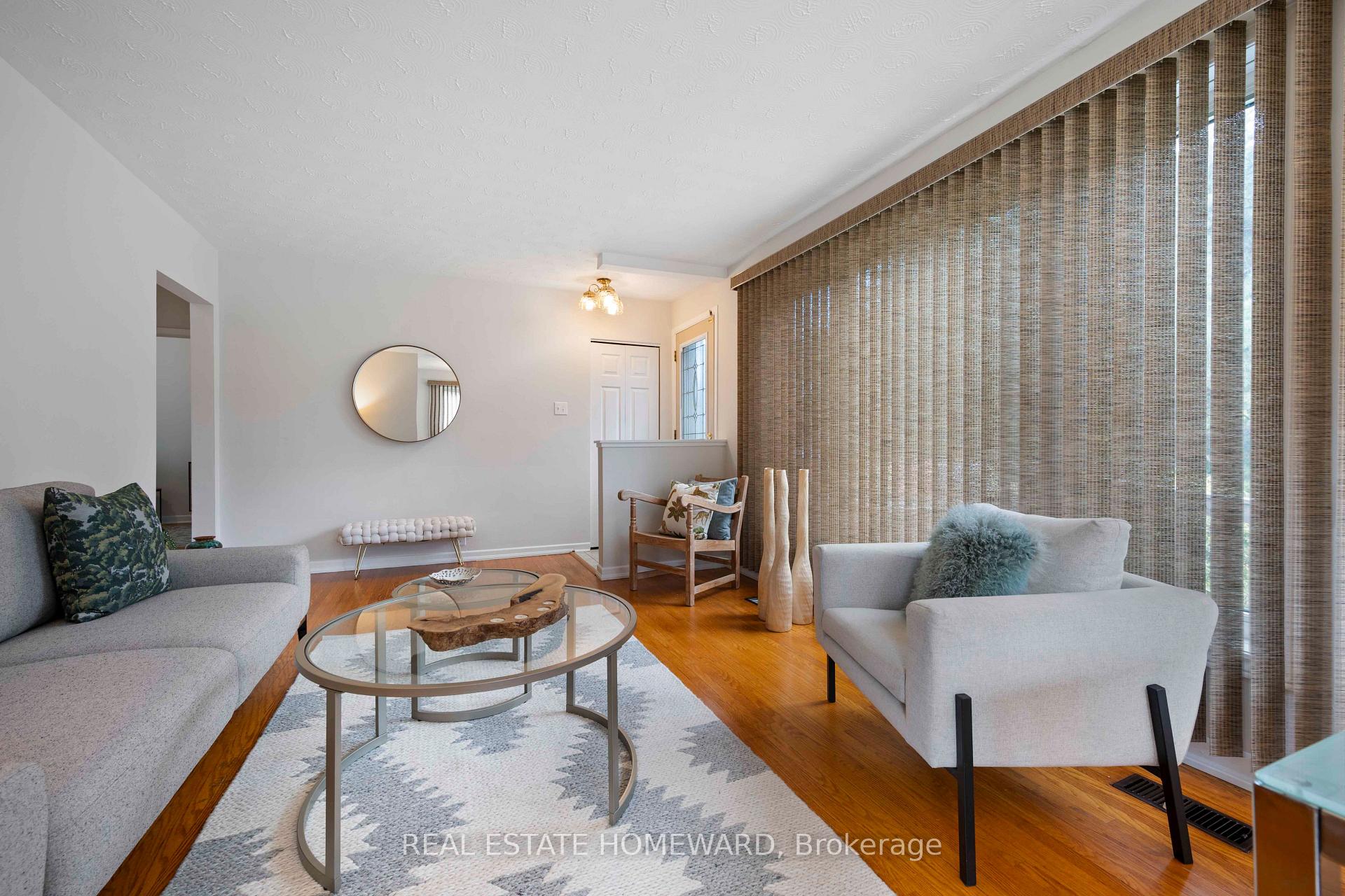 Photo 7 of 118 Zaph Avenue, Scarborough, Highland Creek — HOMEH