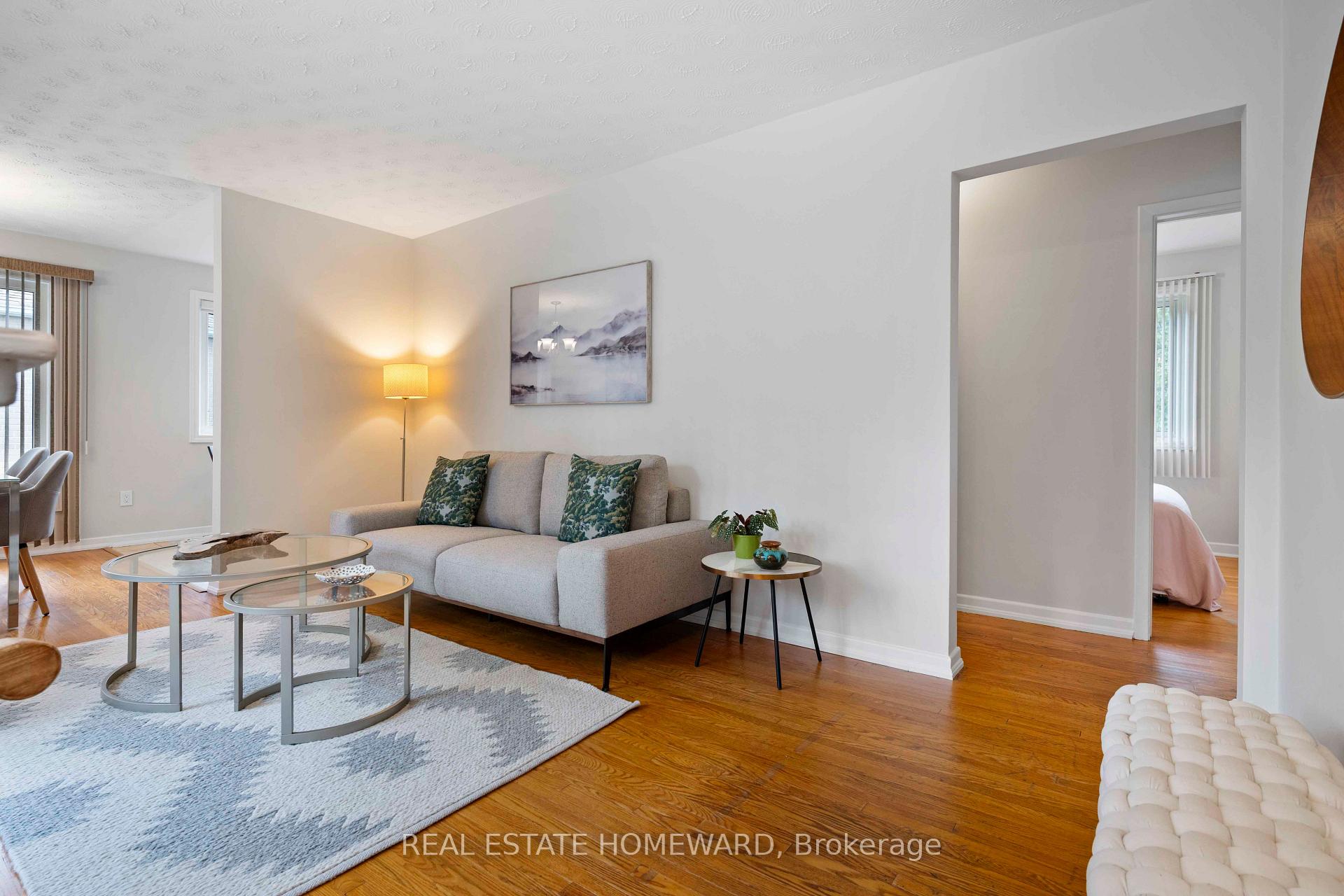Photo 8 of 118 Zaph Avenue, Scarborough, Highland Creek — HOMEH