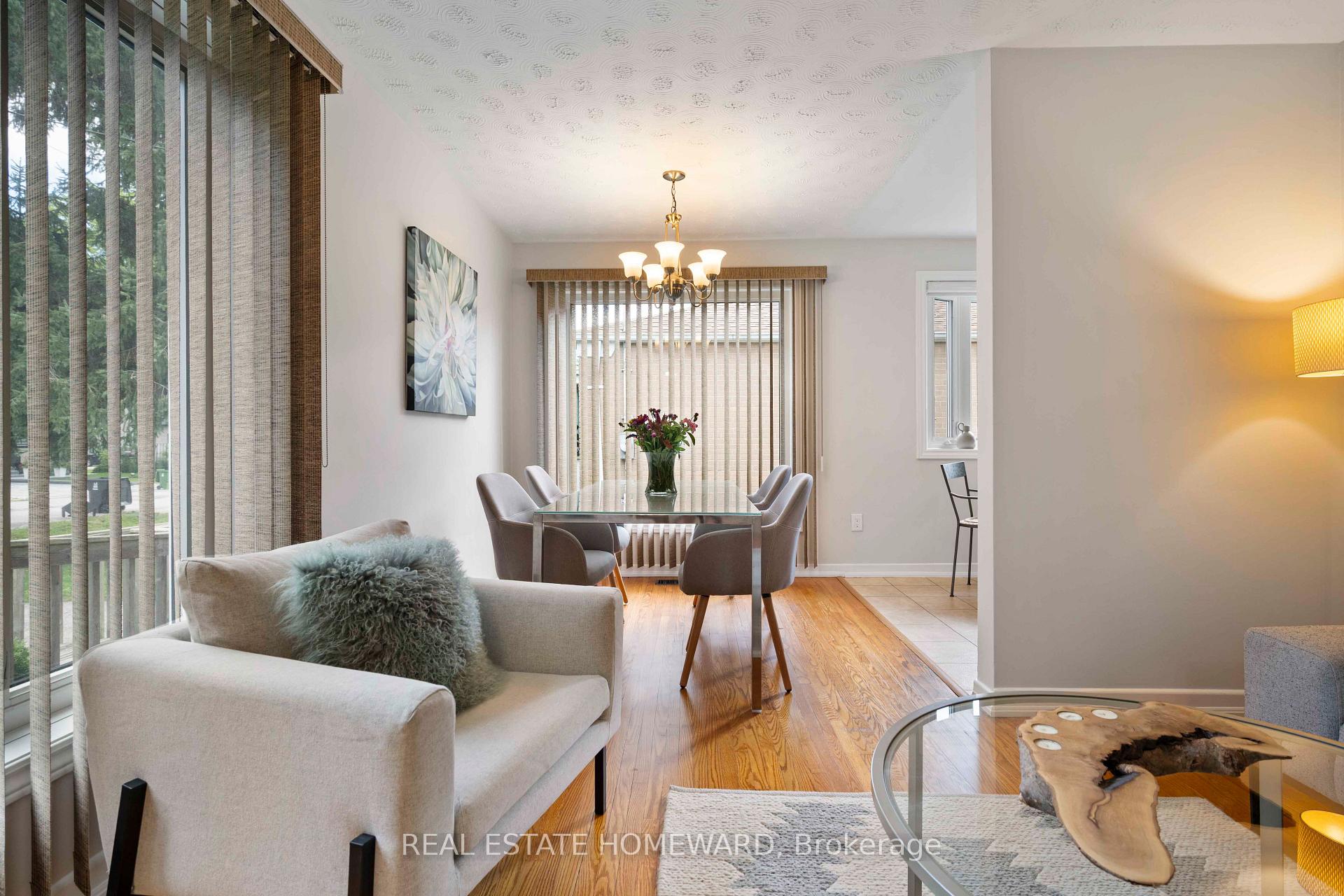 Photo 10 of 118 Zaph Avenue, Scarborough, Highland Creek — HOMEH
