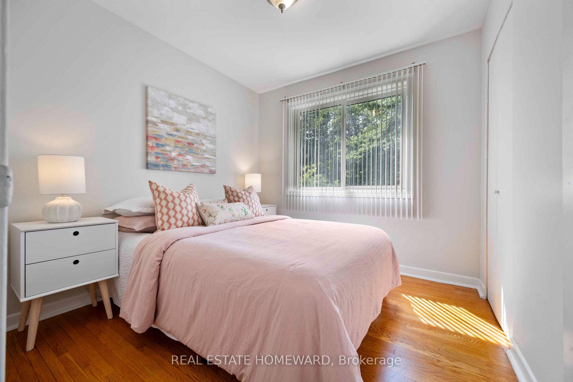 Photo 21 of 118 Zaph Avenue, Scarborough, Highland Creek — HOMEH