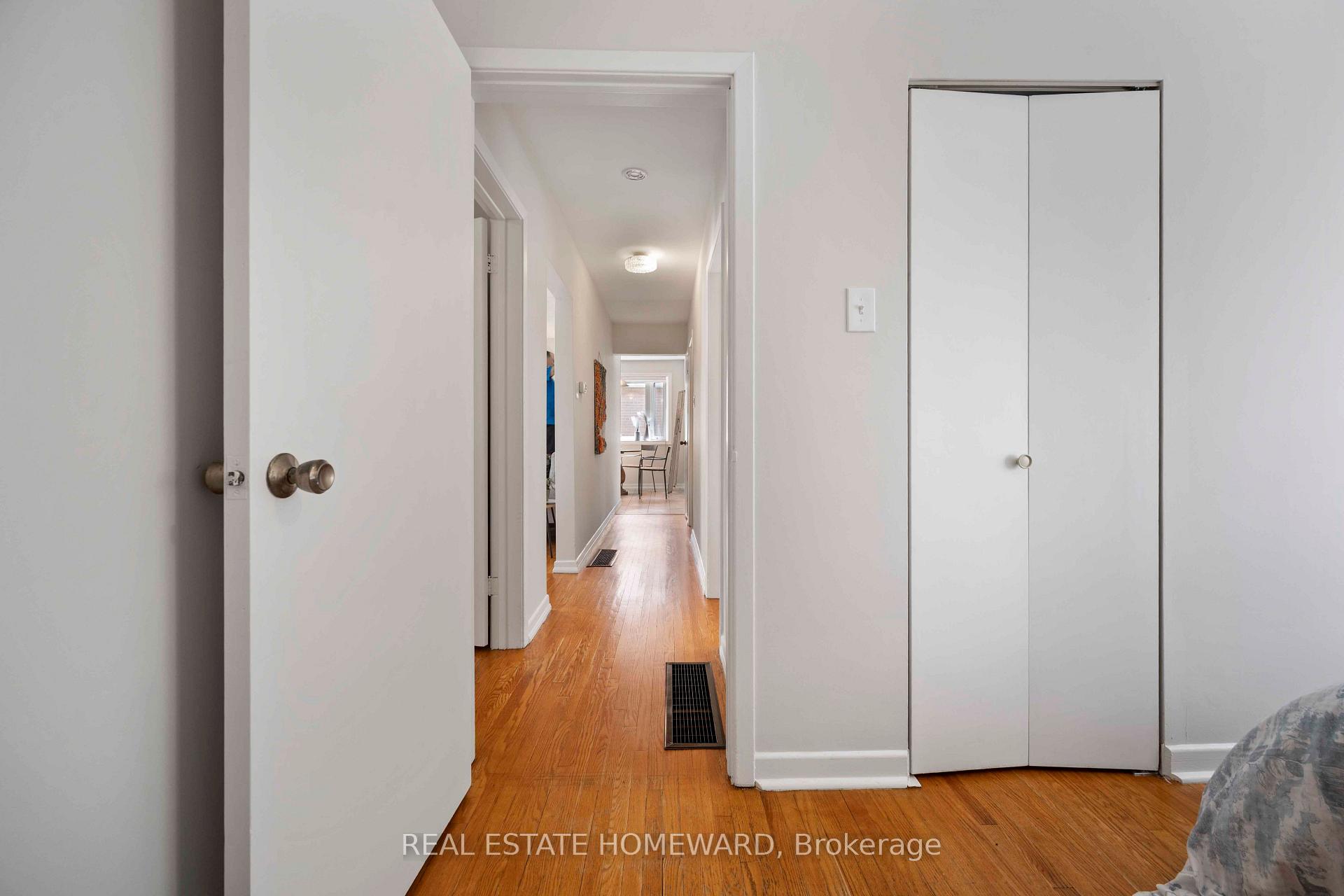 Photo 25 of 118 Zaph Avenue, Scarborough, Highland Creek — HOMEH
