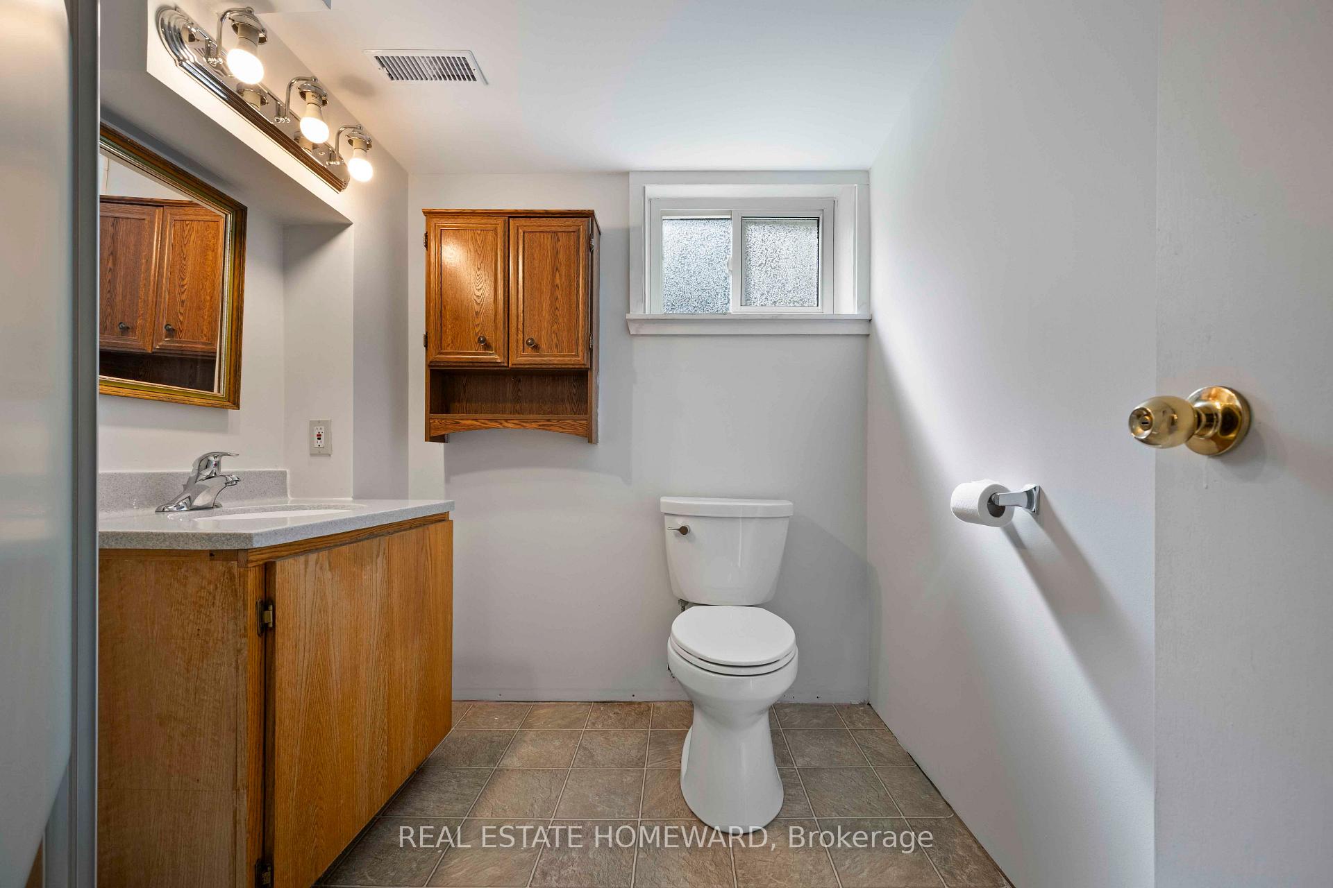 Photo 32 of 118 Zaph Avenue, Scarborough, Highland Creek — HOMEH