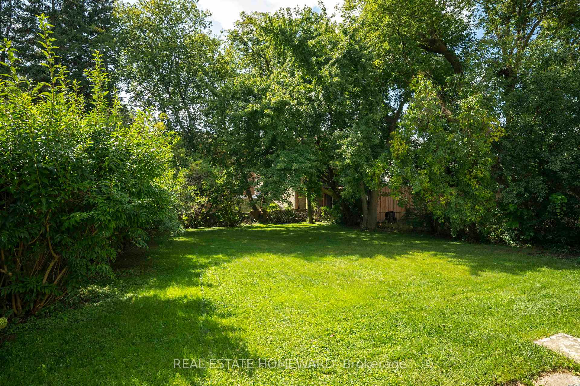Photo 35 of 118 Zaph Avenue, Scarborough, Highland Creek — HOMEH